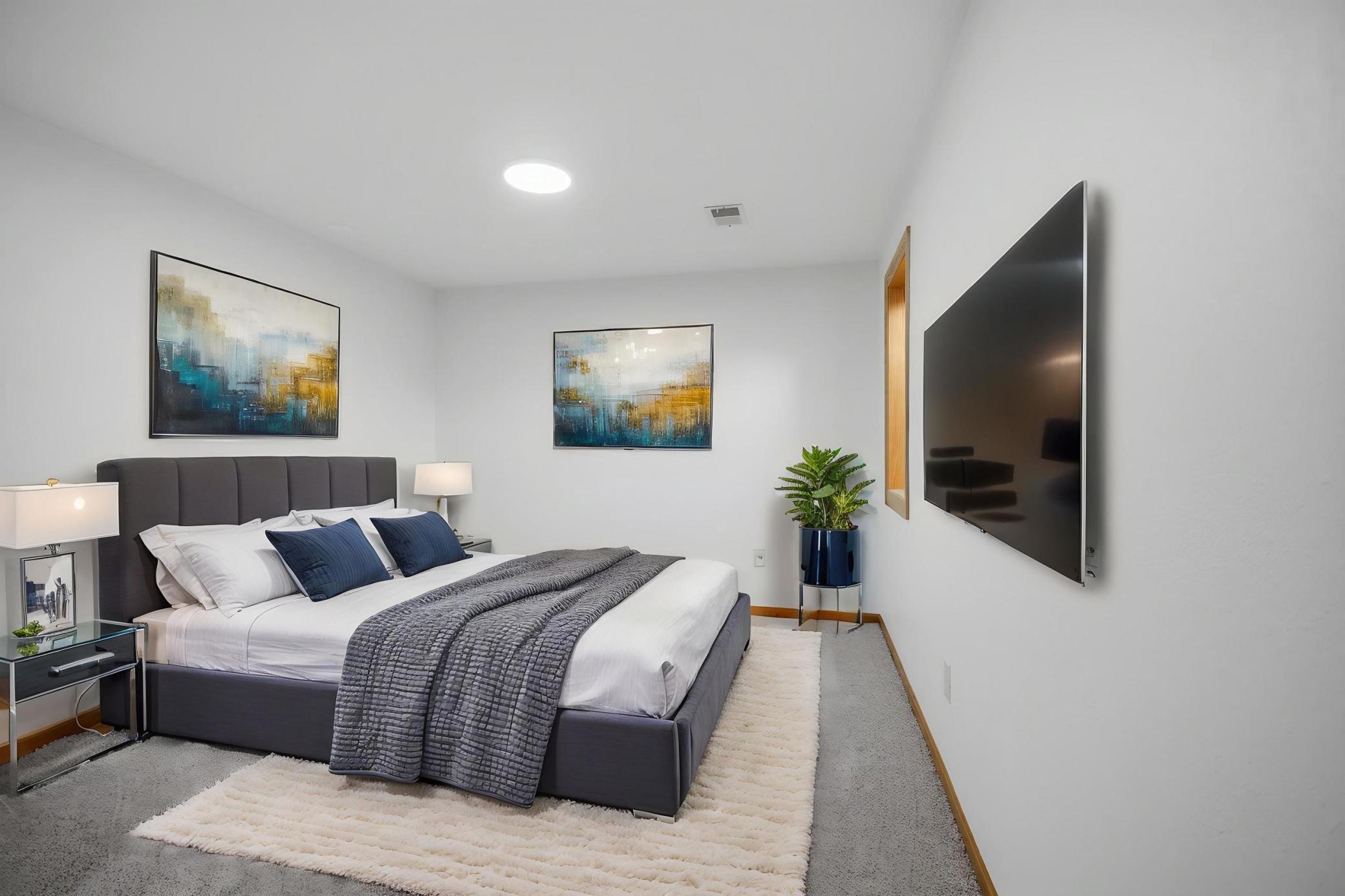 1437 Nottingham Drive