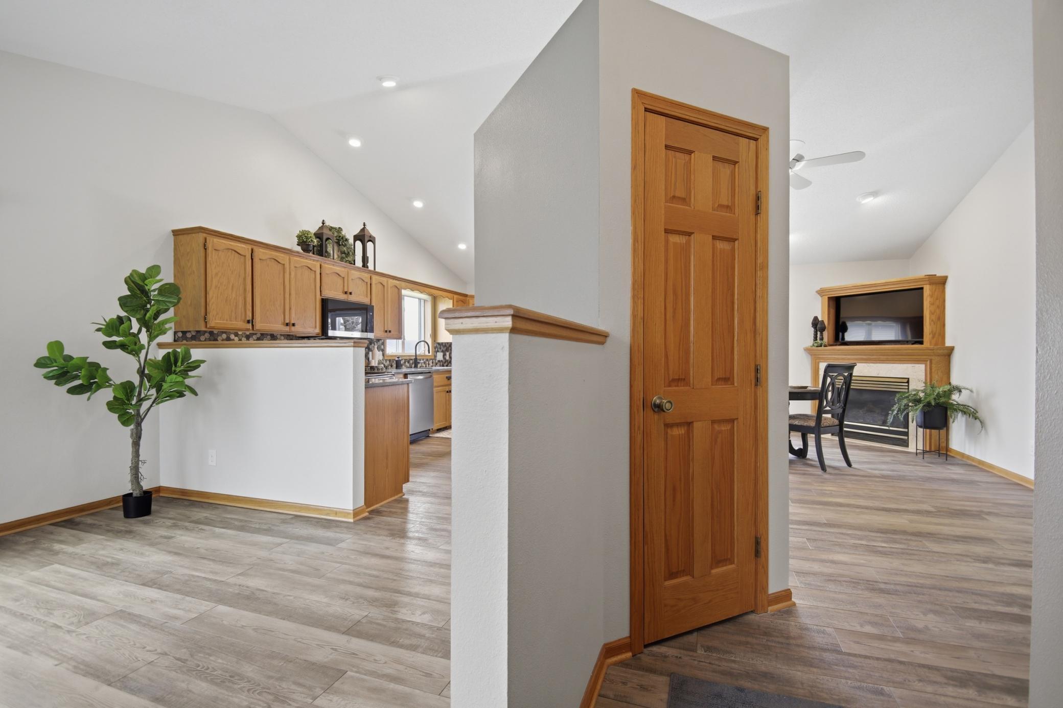 1437 Nottingham Drive