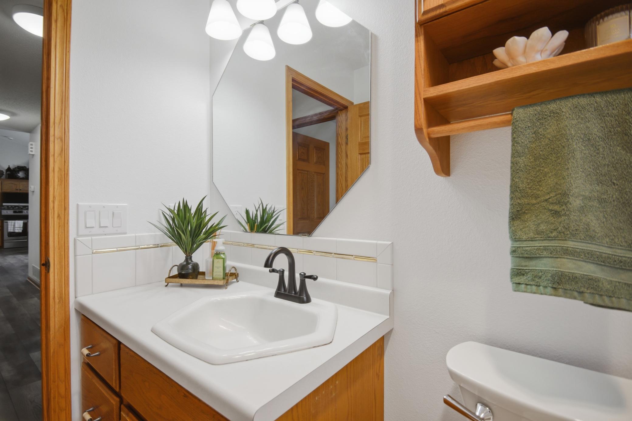 1437 Nottingham Drive