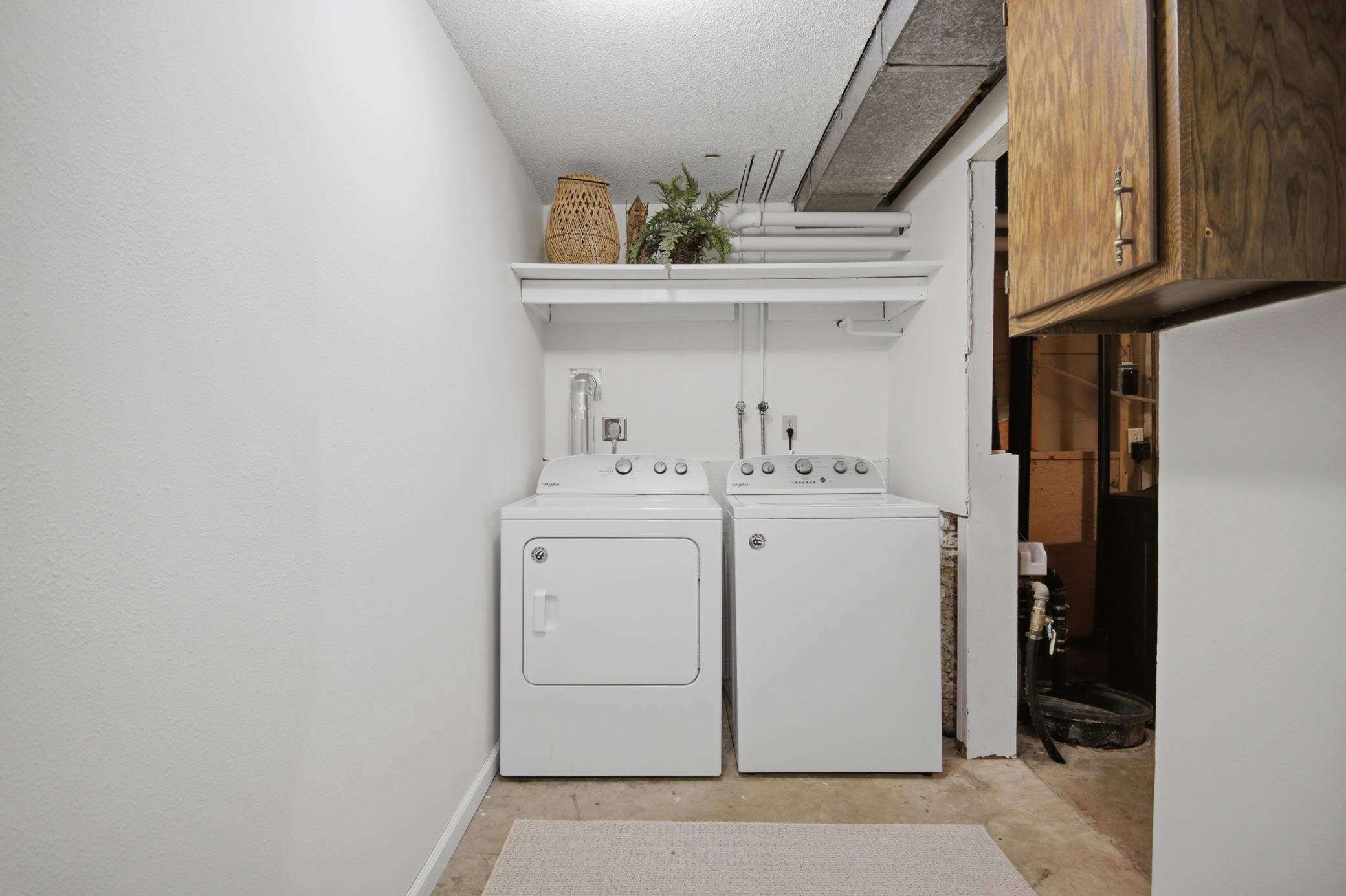 670 Lynwood Street SW