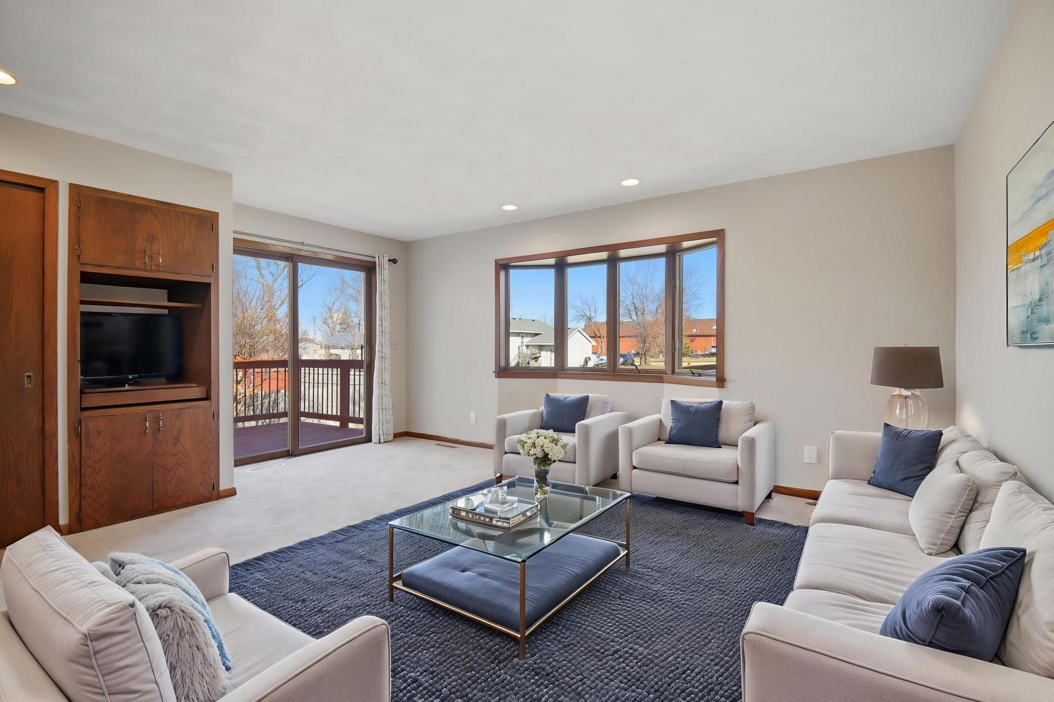 670 Lynwood Street SW