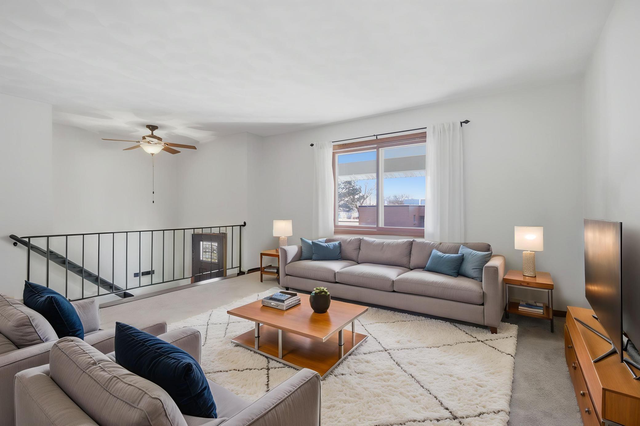 670 Lynwood Street SW