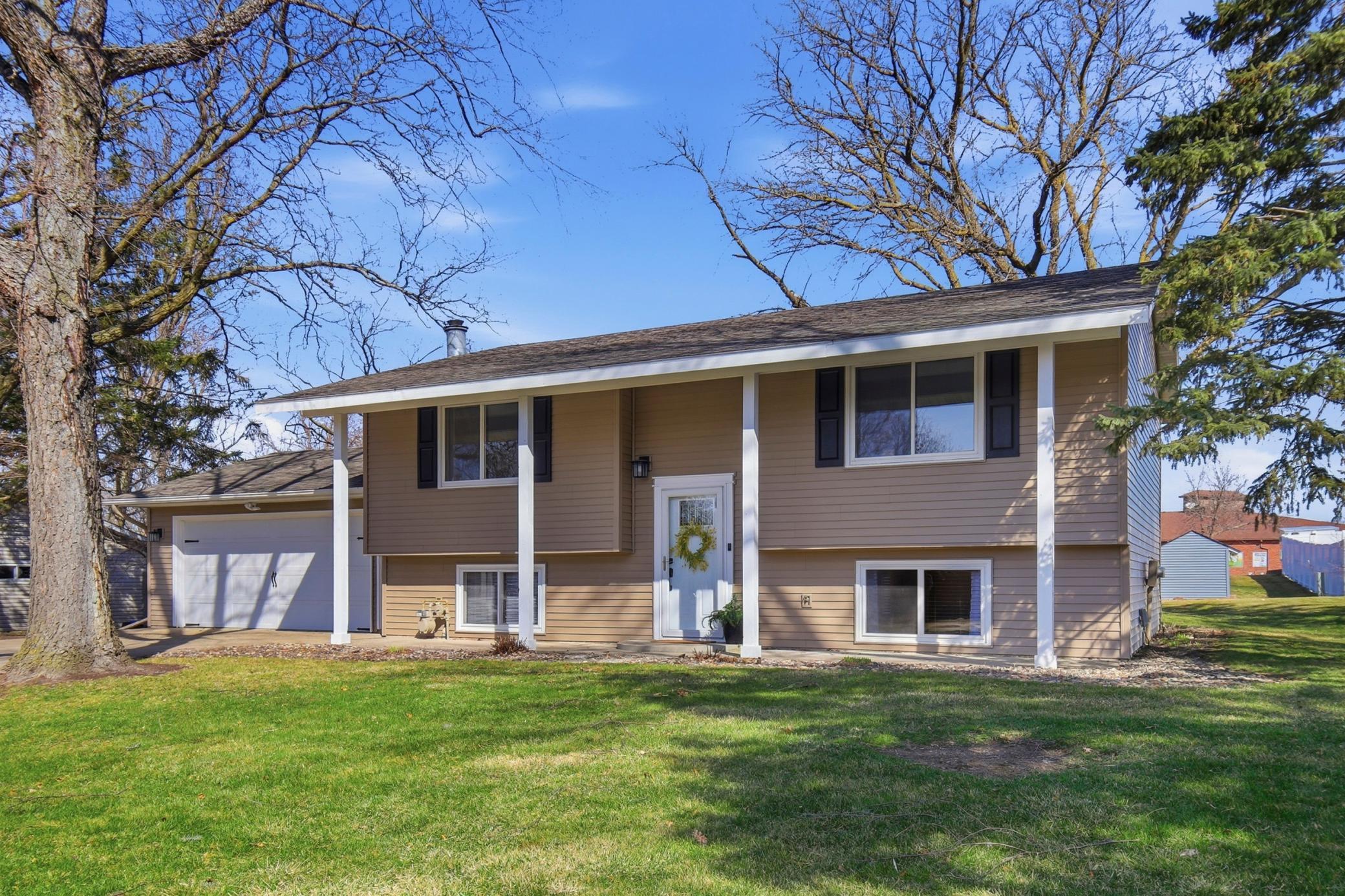 670 Lynwood Street SW