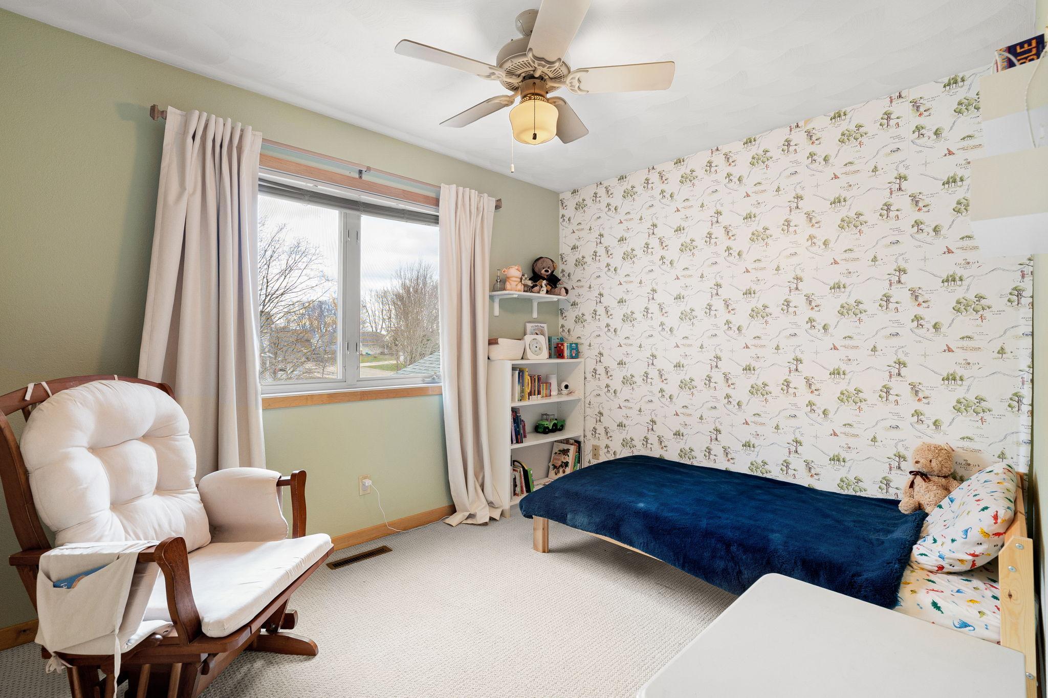 2050 Willow Ridge Place NE