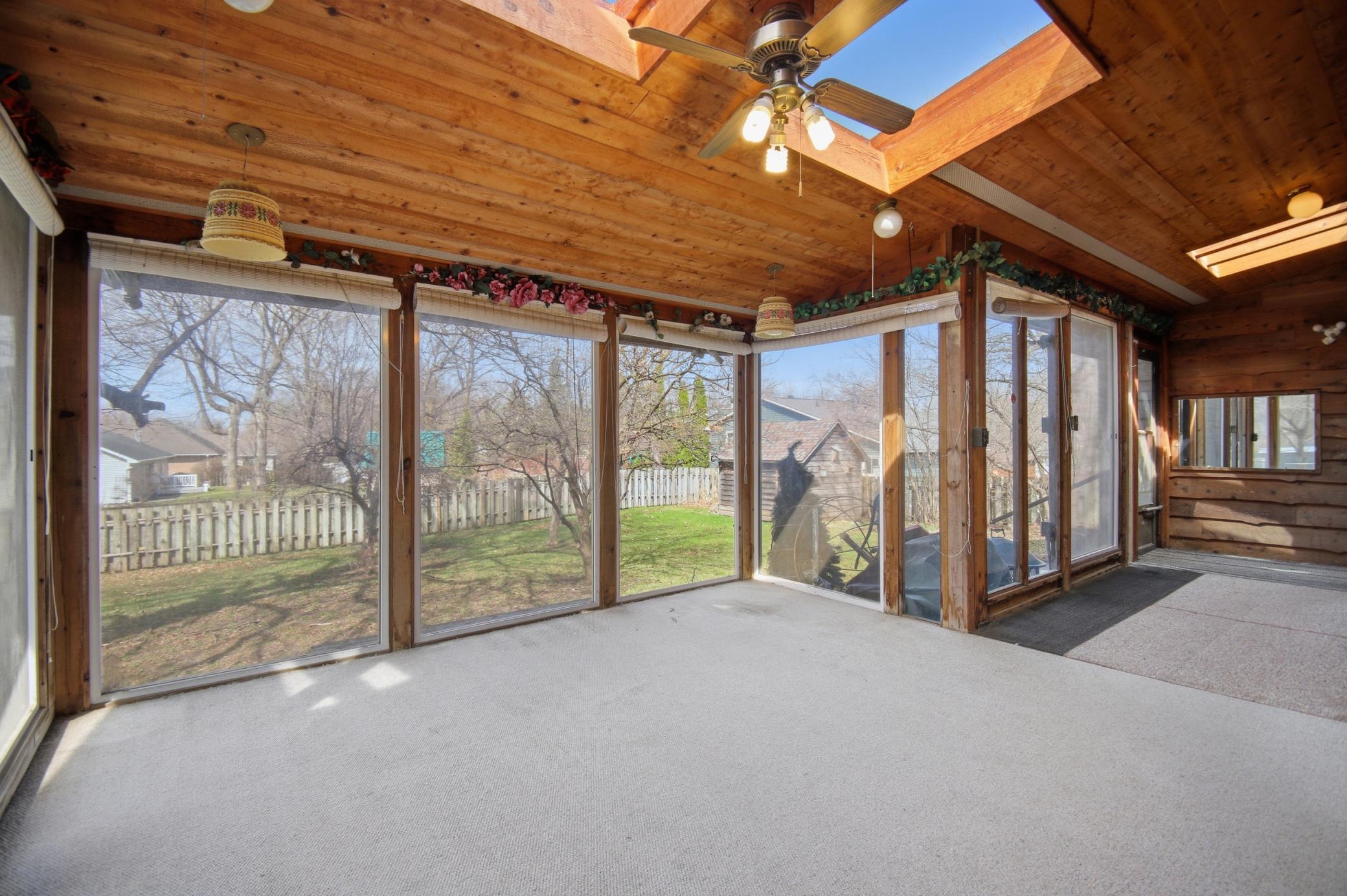 1604 N Cedar Avenue