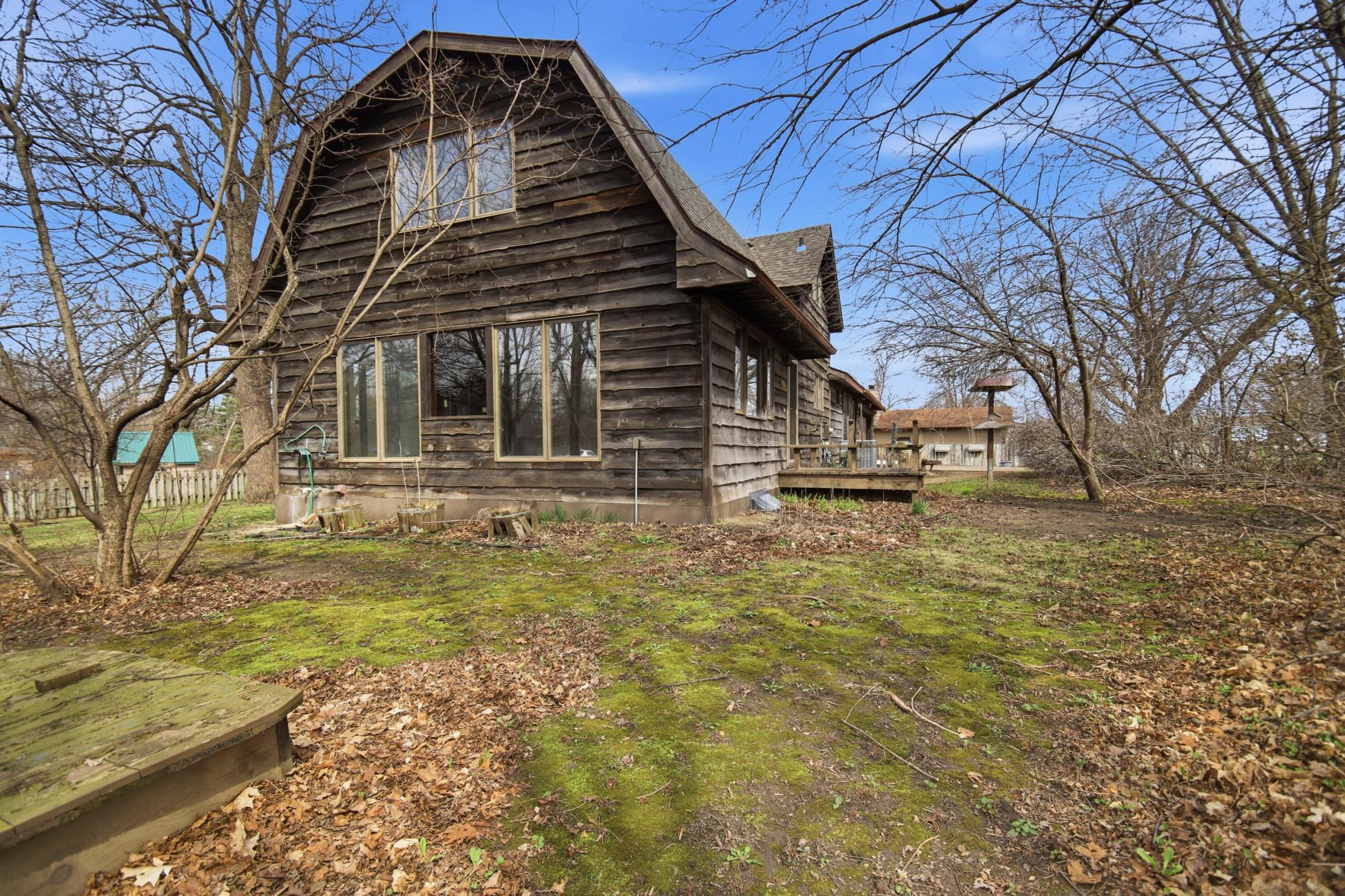 1604 N Cedar Avenue