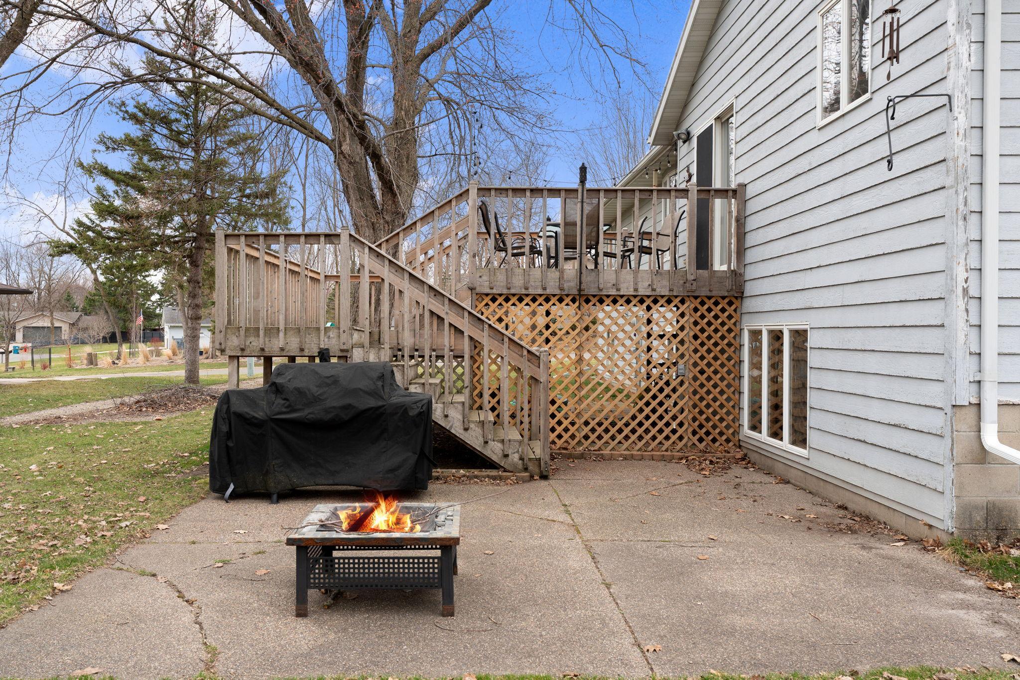 1015 Ridge Road
