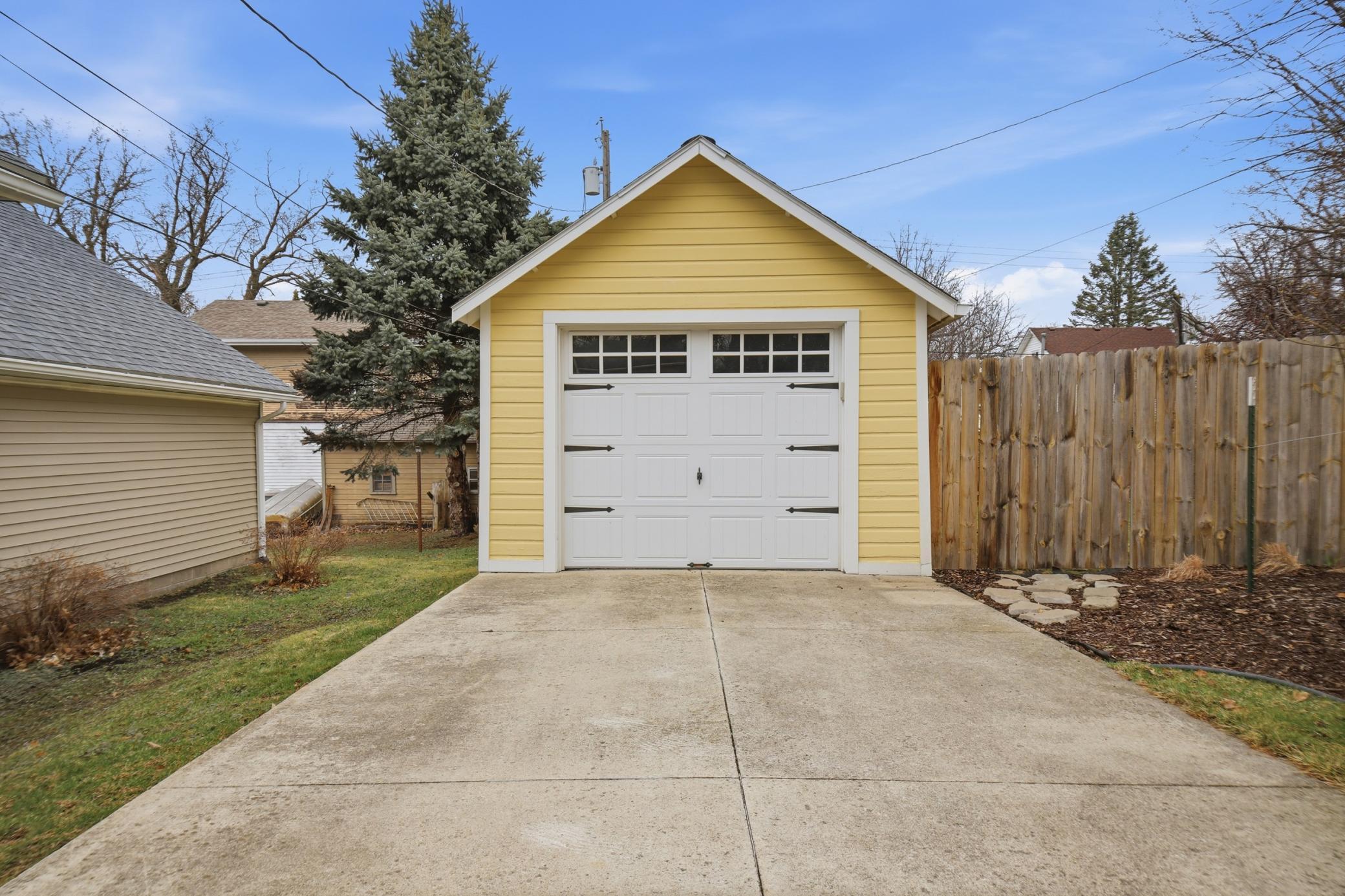 410 E Vine Street