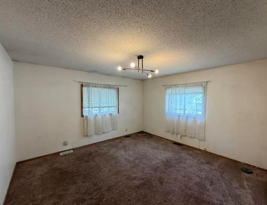 114 6th Avenue NW