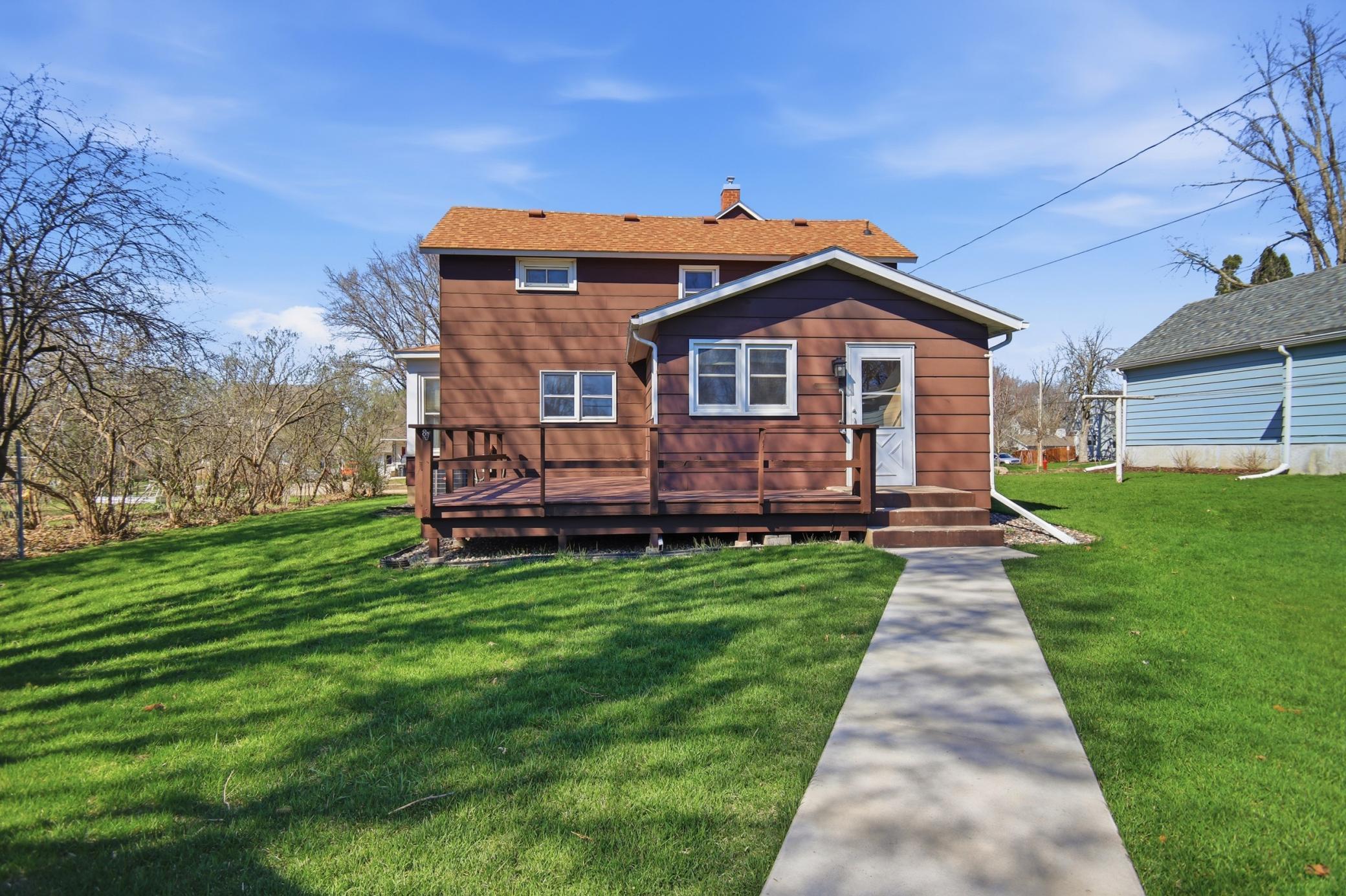 533 E Broadway Street