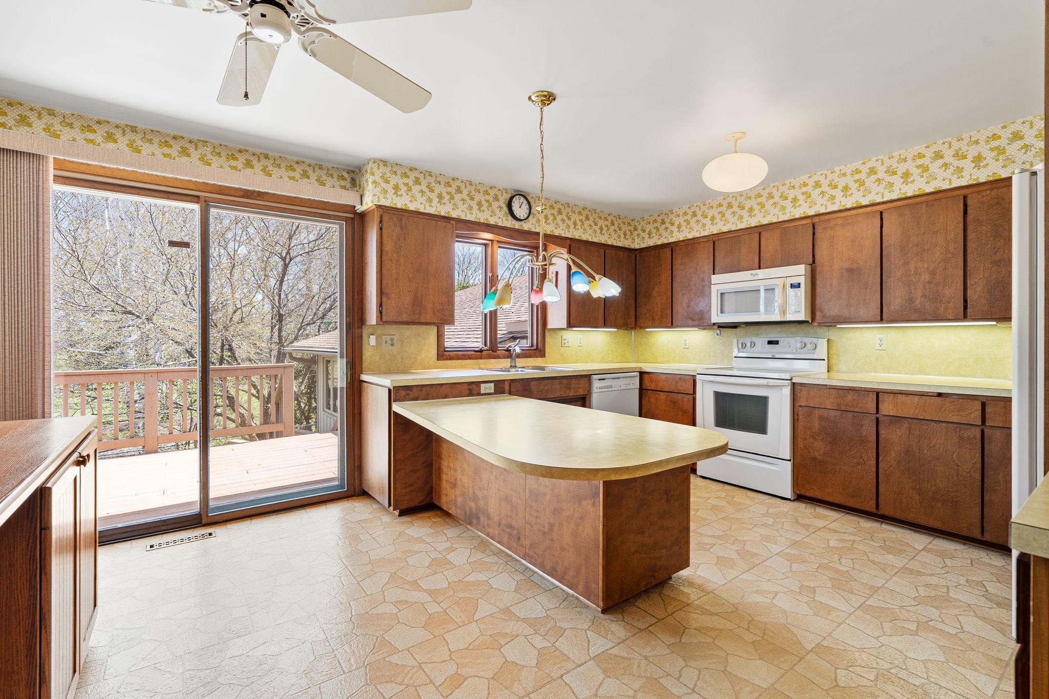 1450 E Main Street