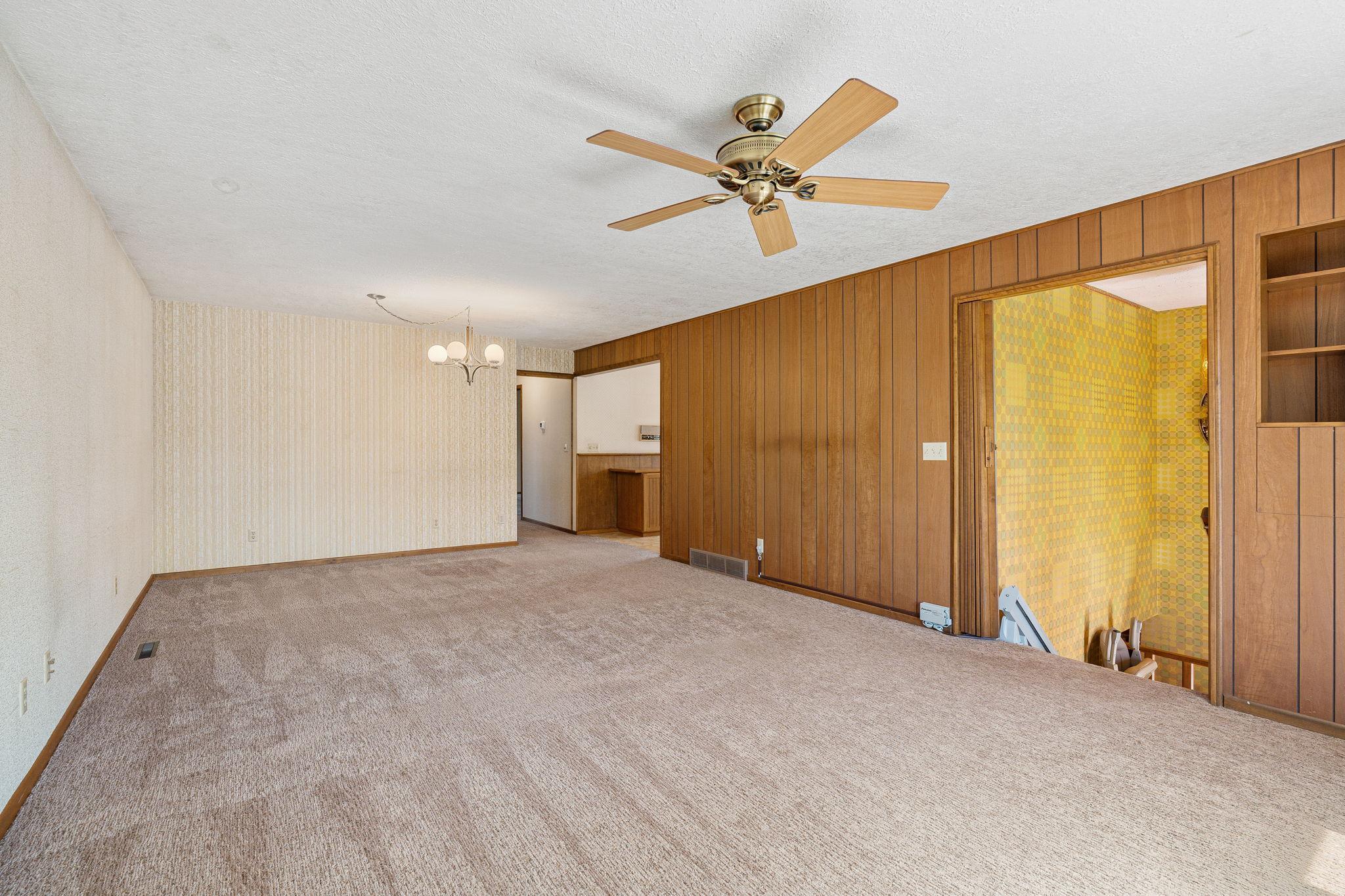 1450 E Main Street