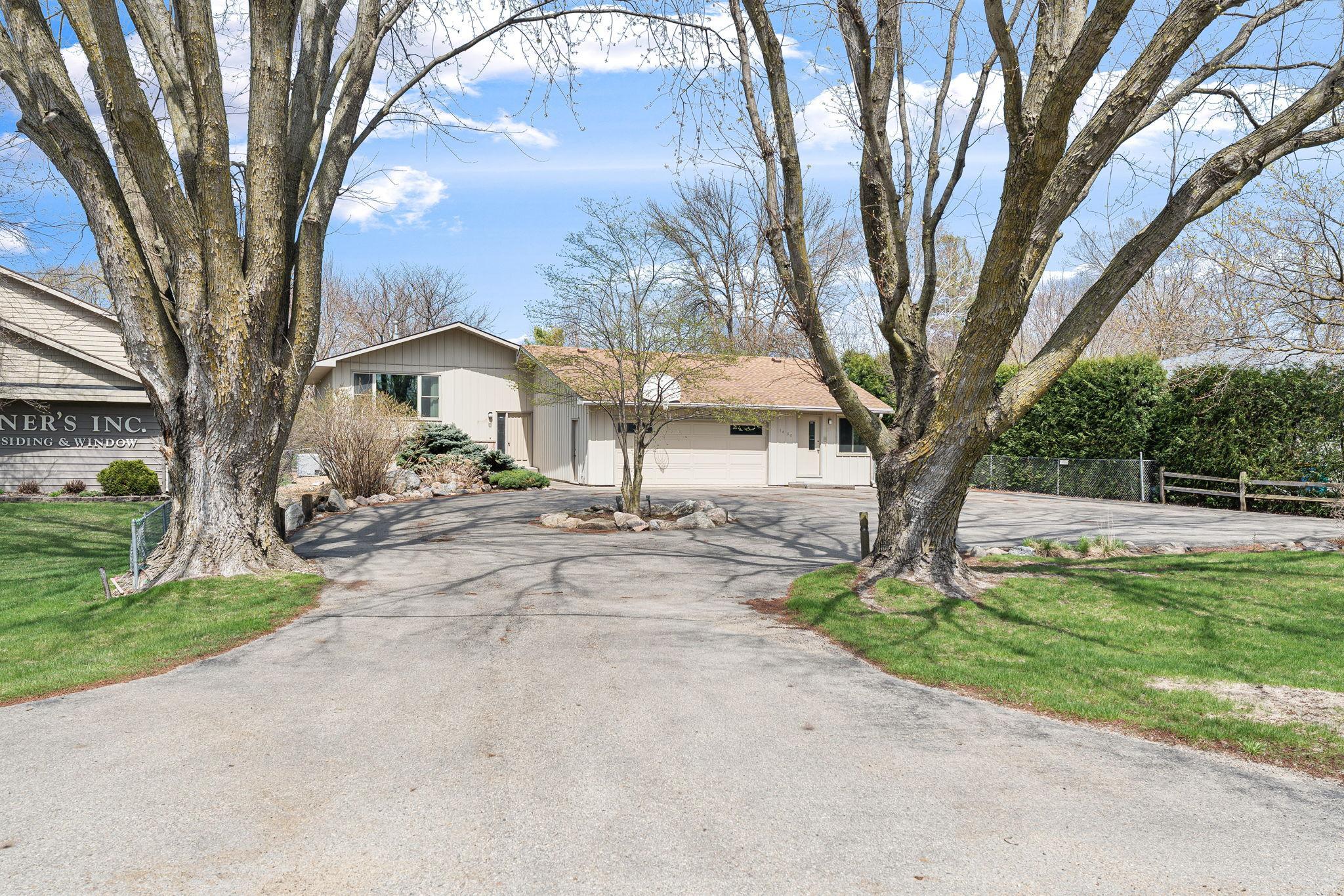 1450 E Main Street