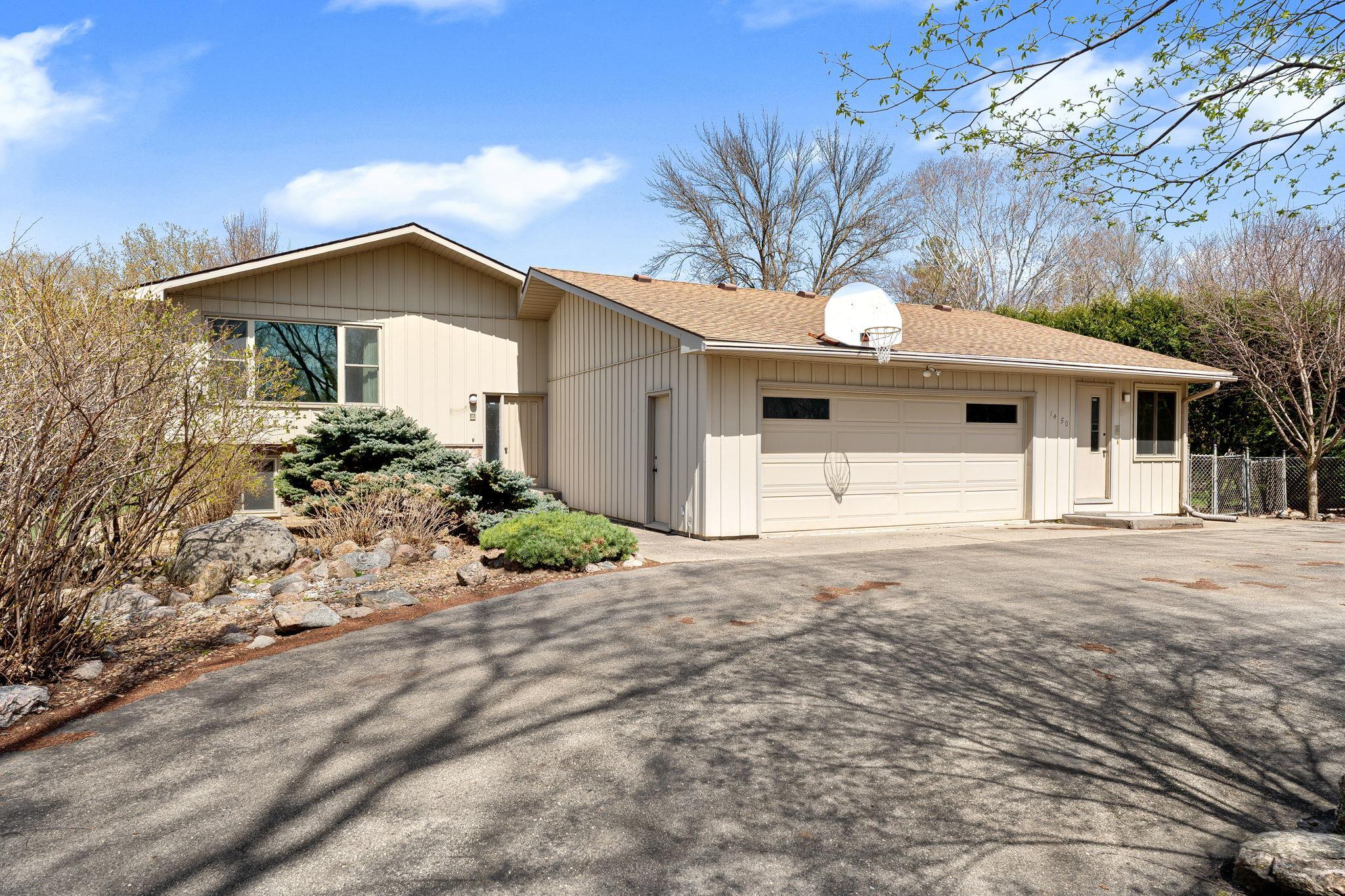 1450 E Main Street