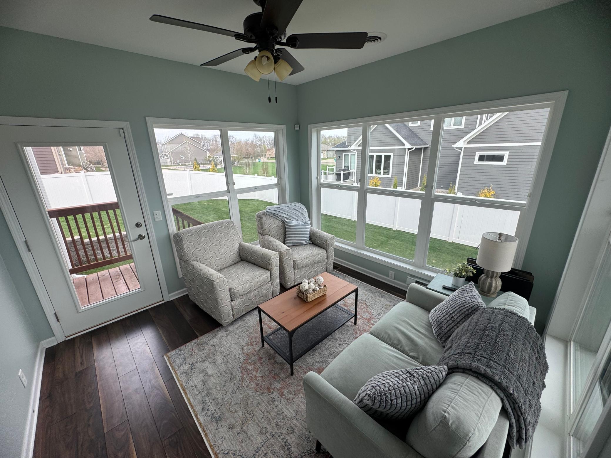 210 Hickory Lane NE