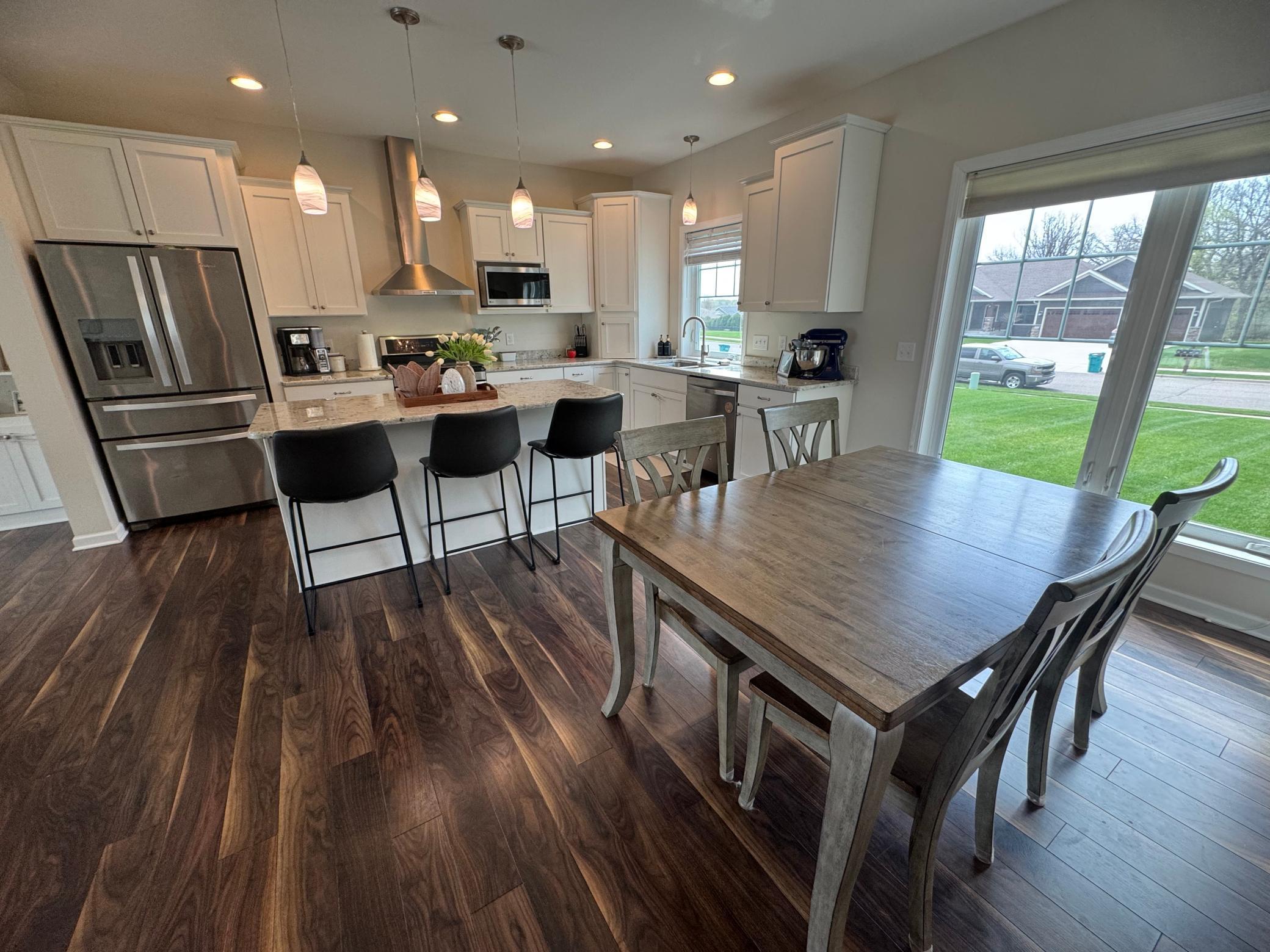 210 Hickory Lane NE