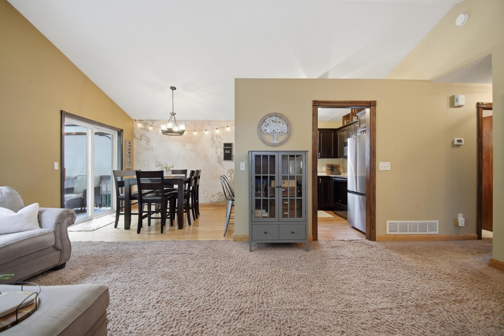 22 5th Street SE