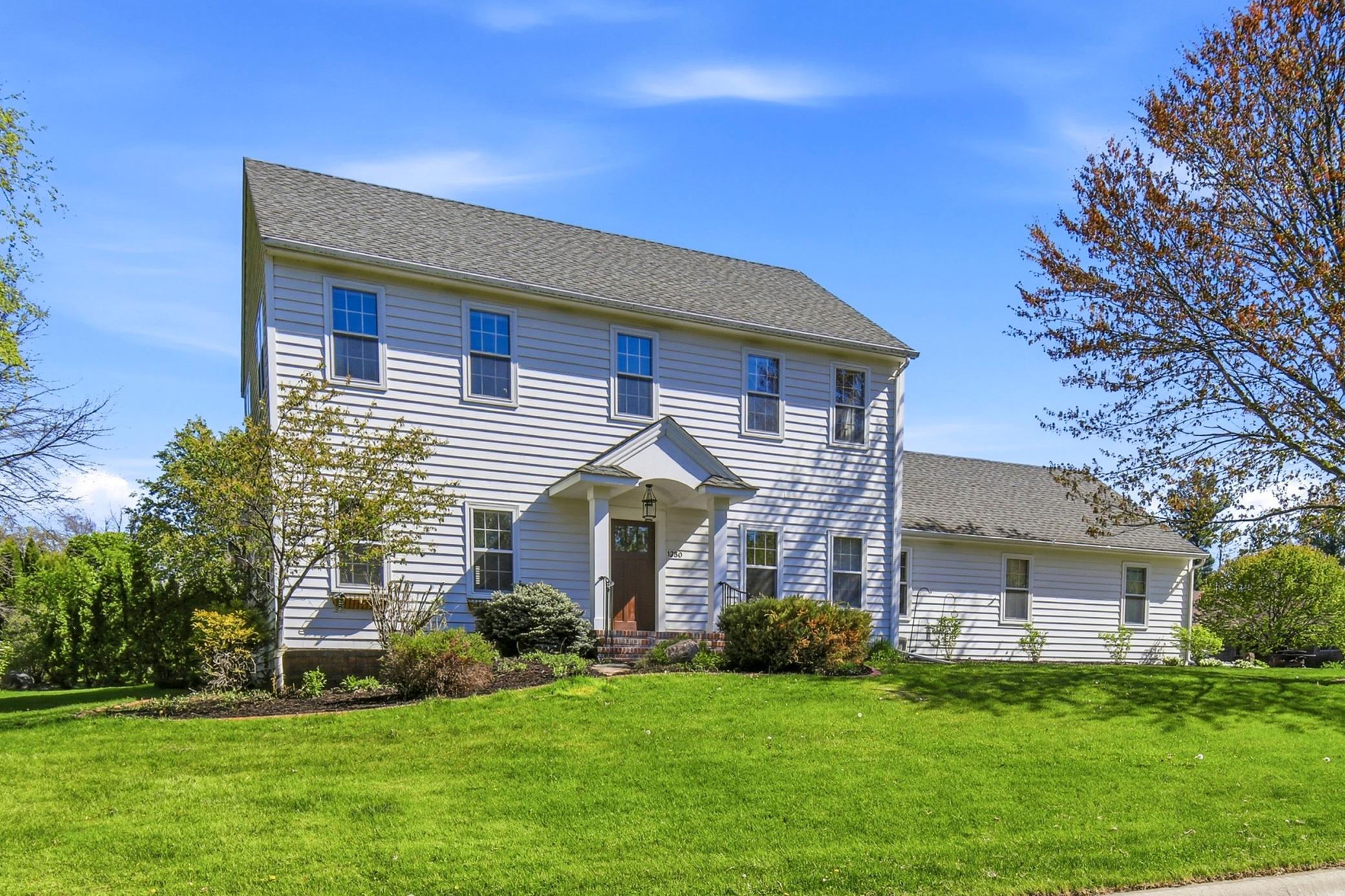 1280 Ridge Road
