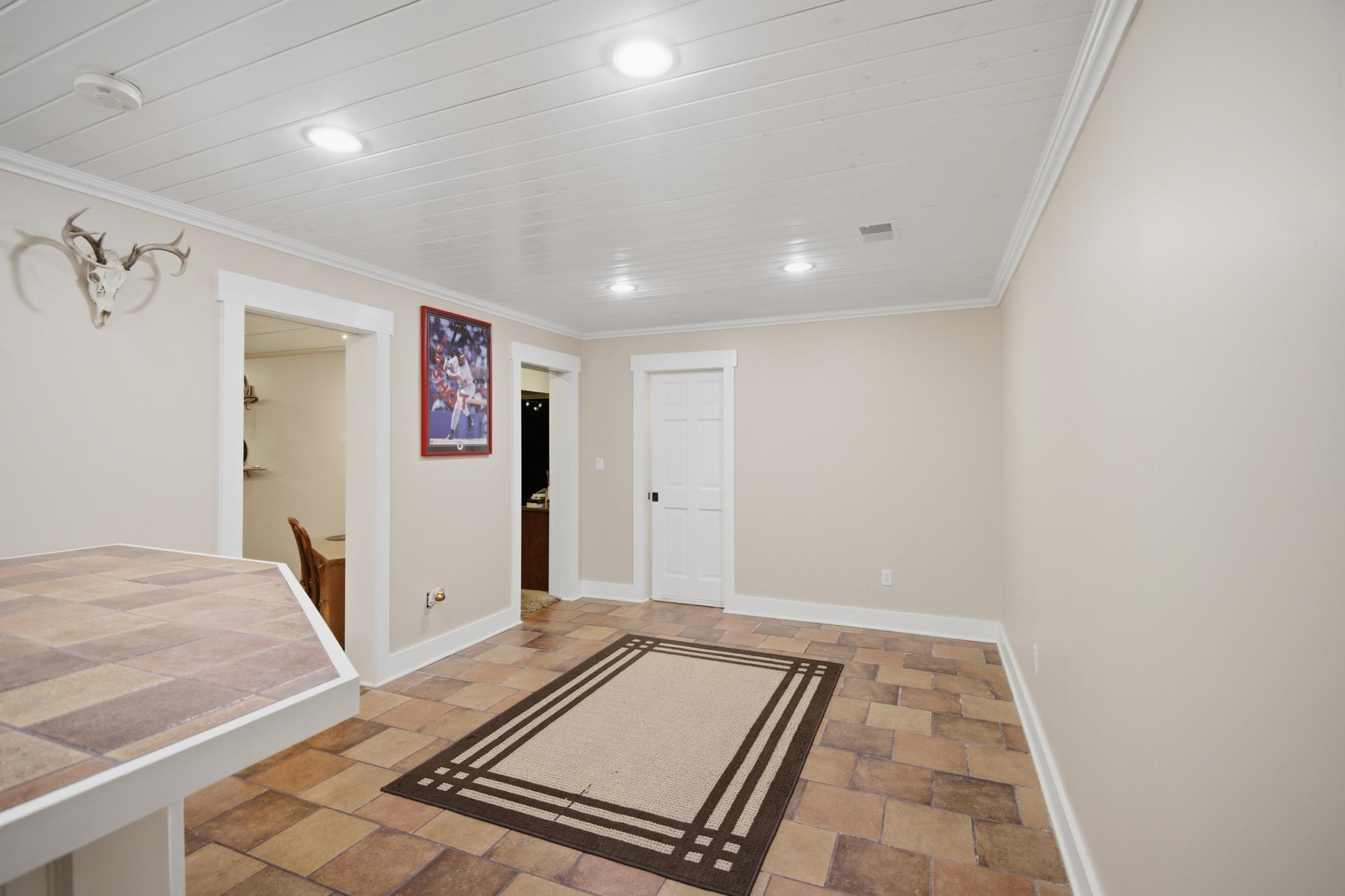 1280 Ridge Road