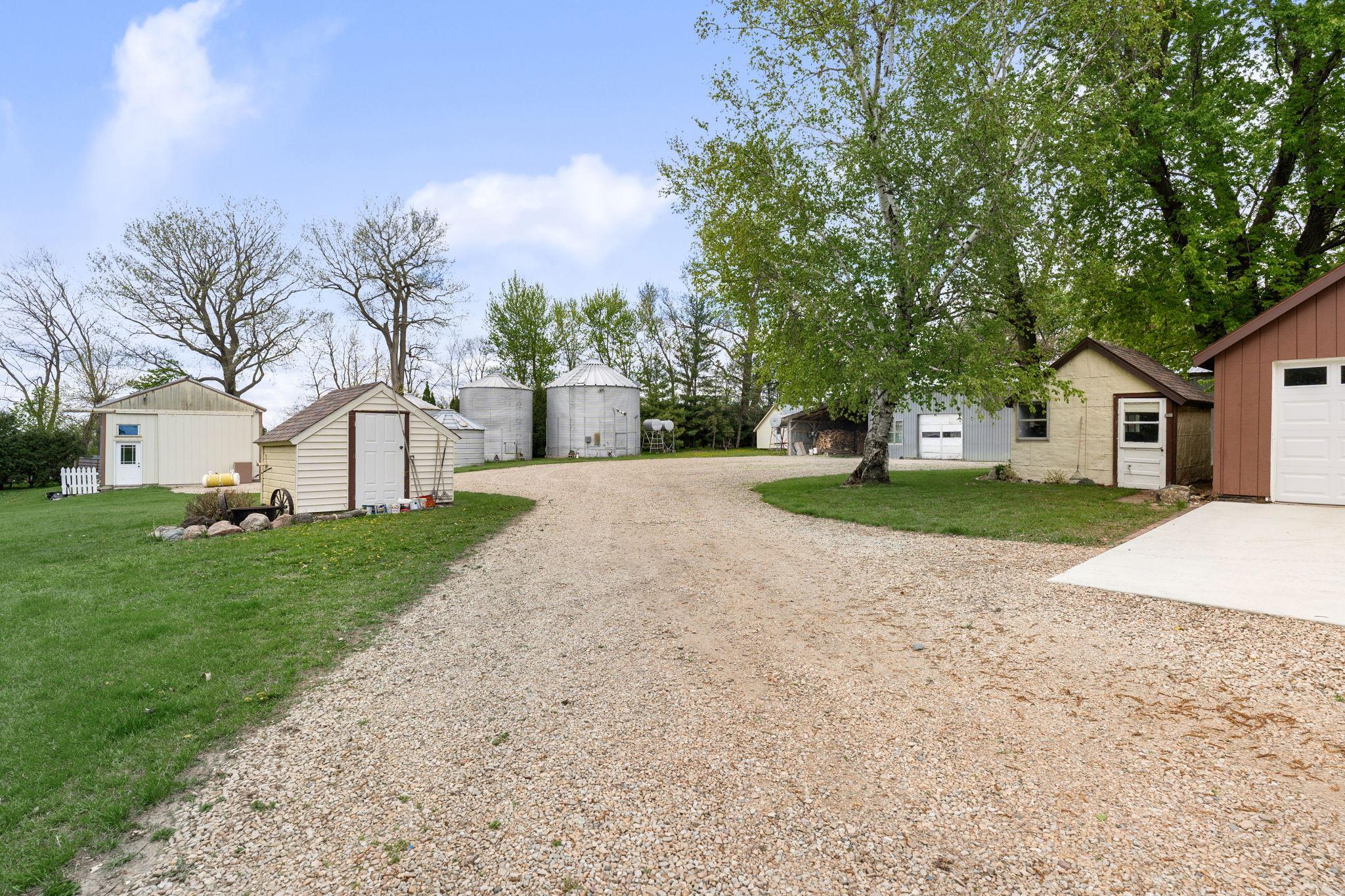 21443 160th Street