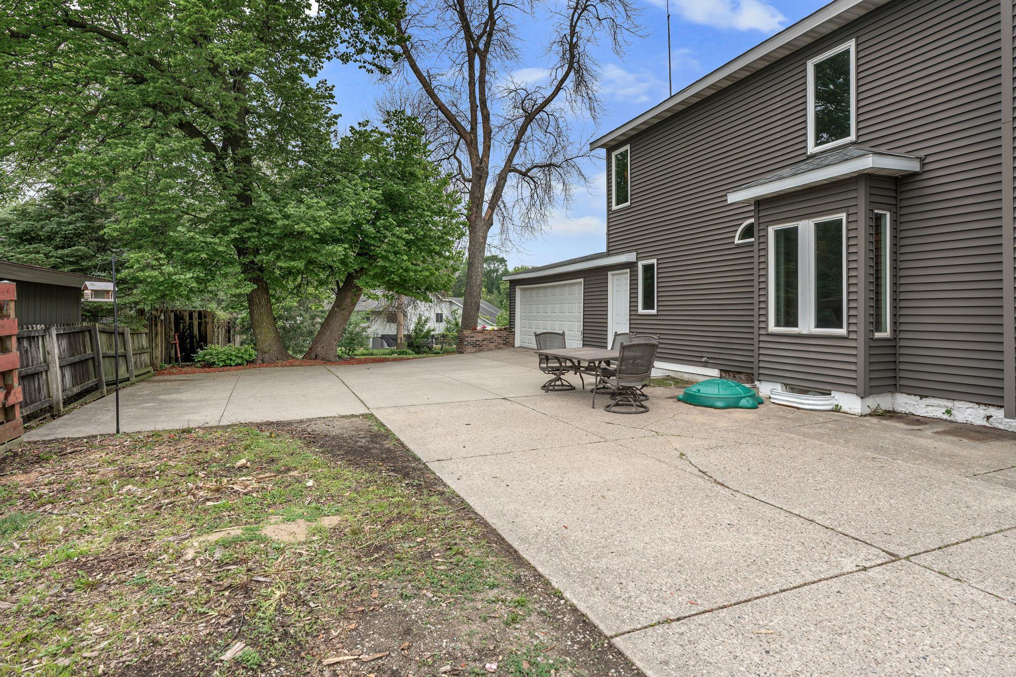 1636 Saint Paul Road
