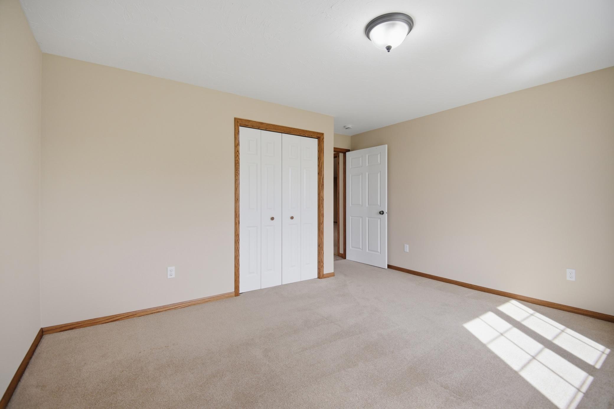 414 4th Avenue SE