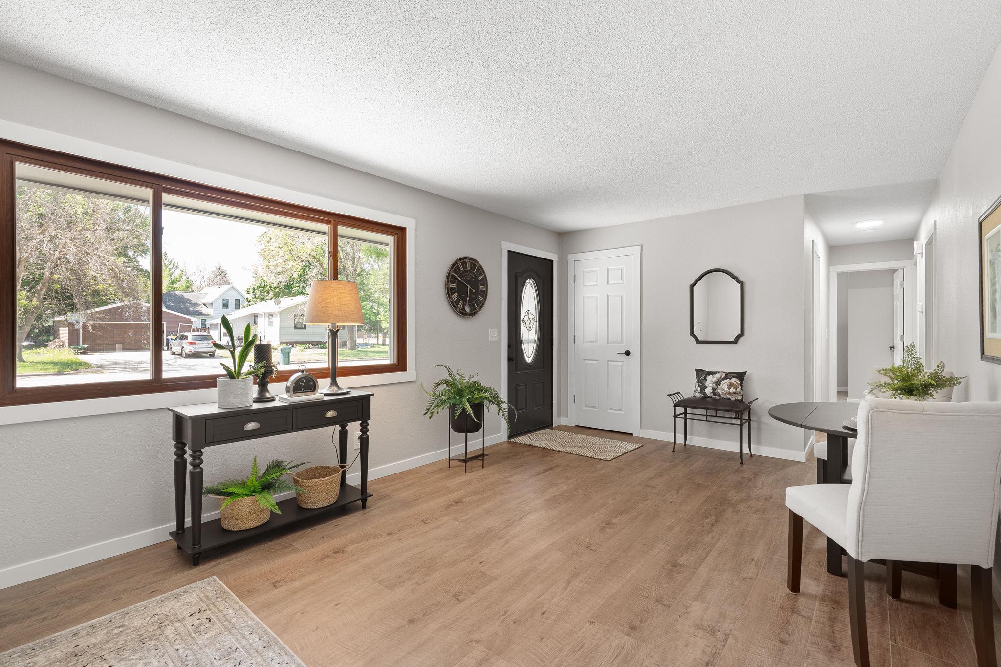 508 24th Street NE