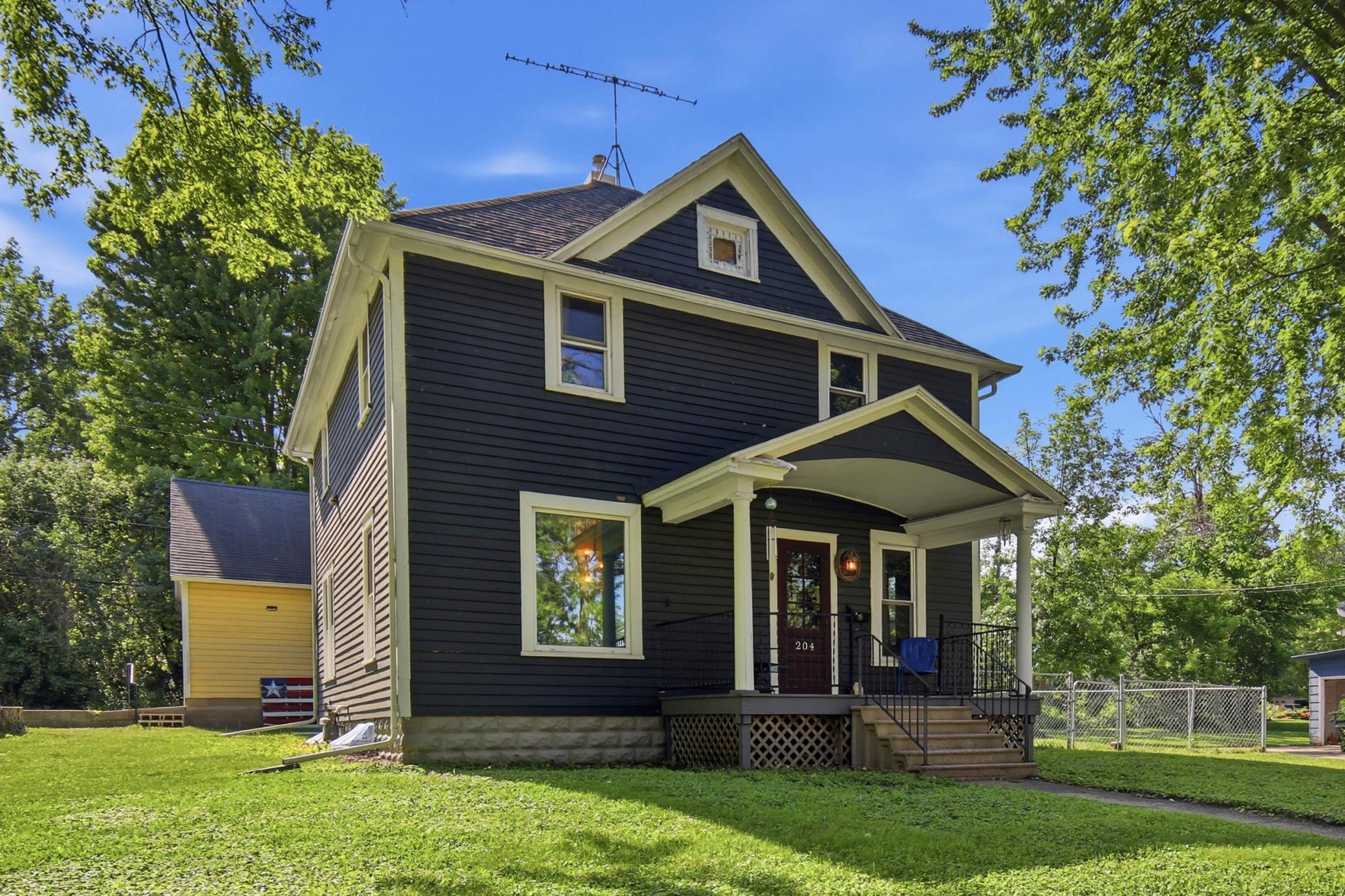 204 Riverside Avenue