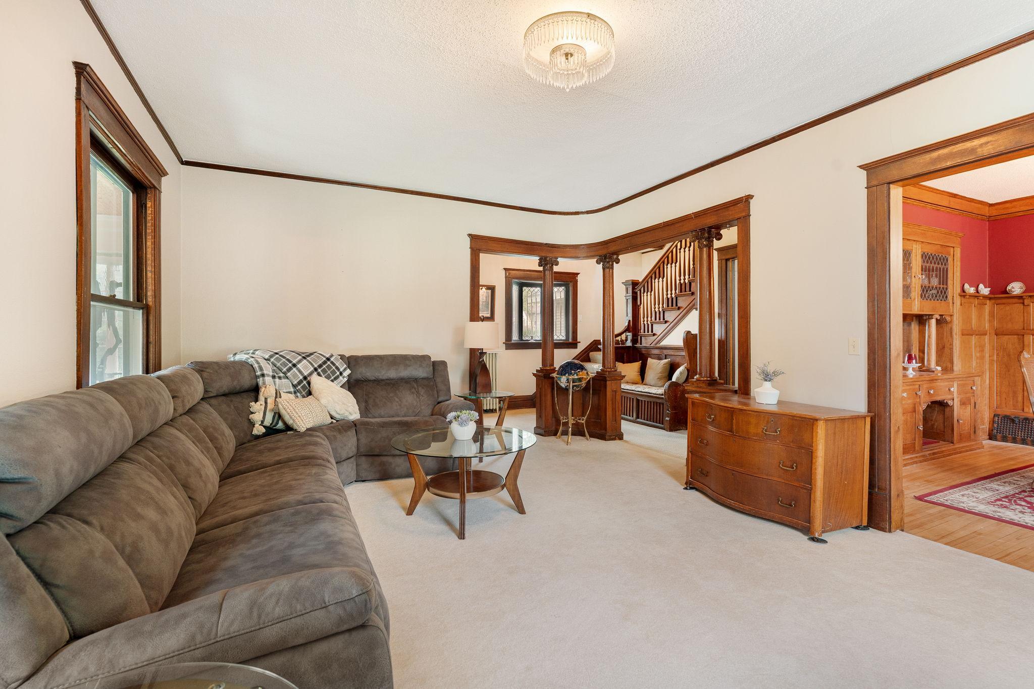 821 E Elm Avenue
