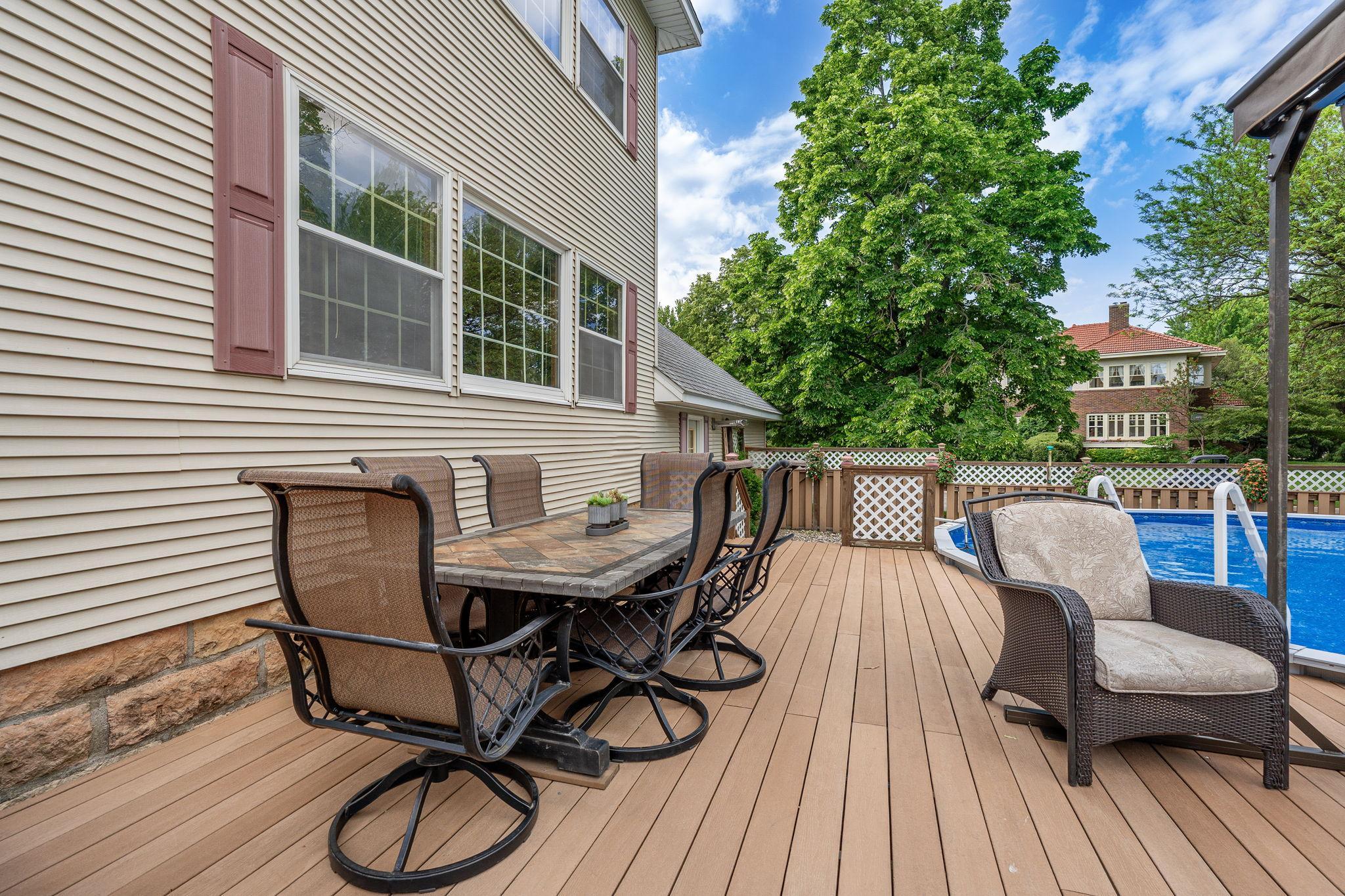 821 E Elm Avenue