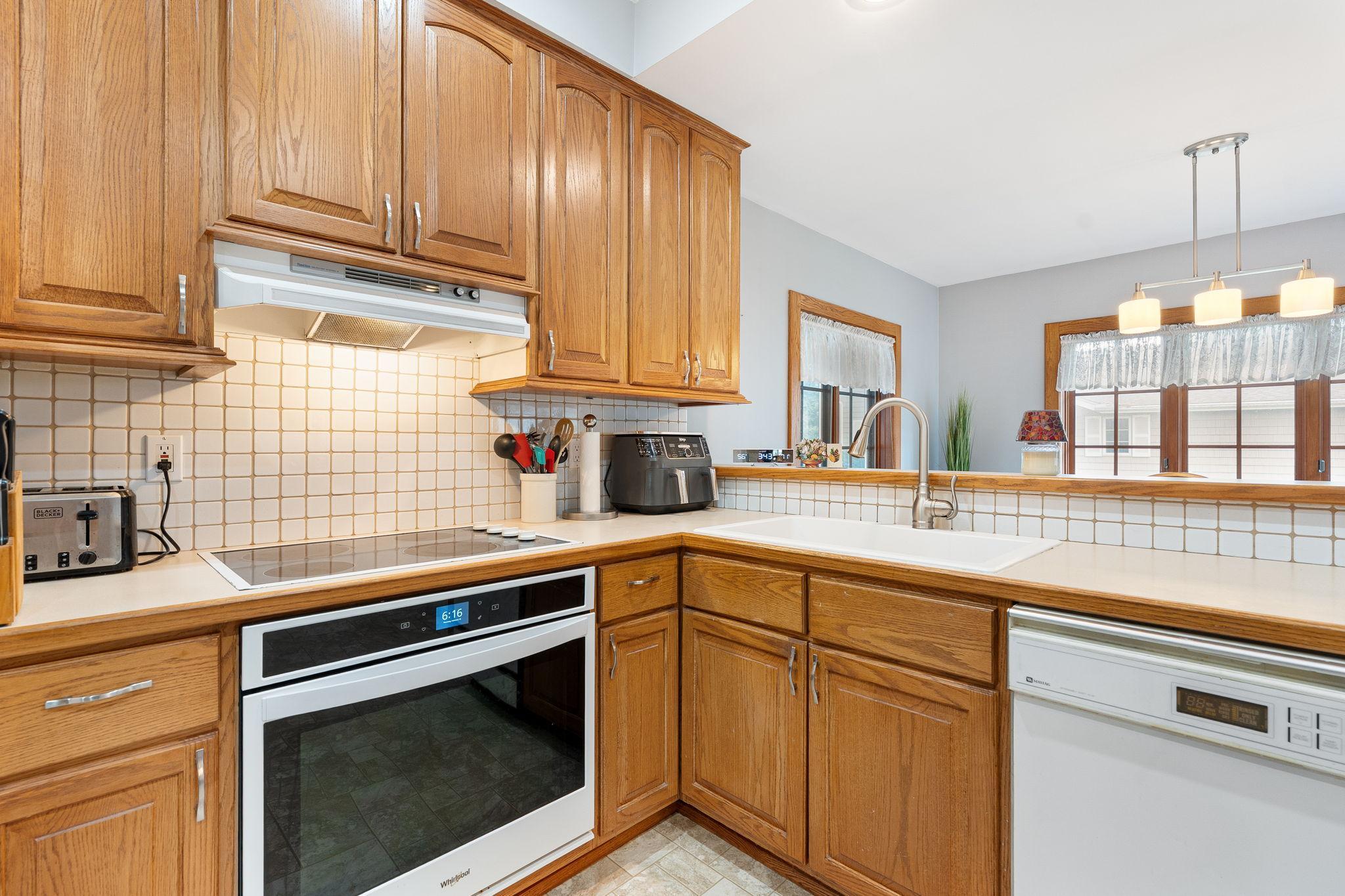 821 E Elm Avenue