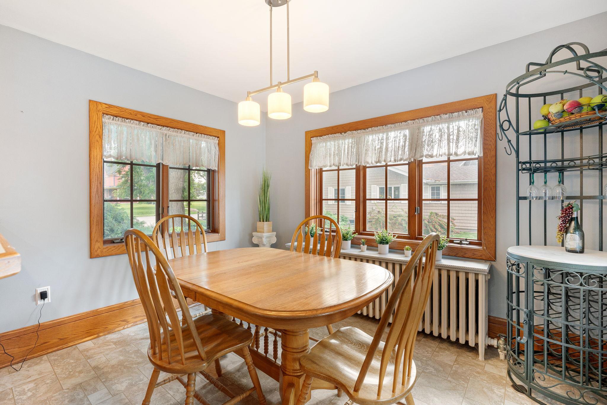 821 E Elm Avenue