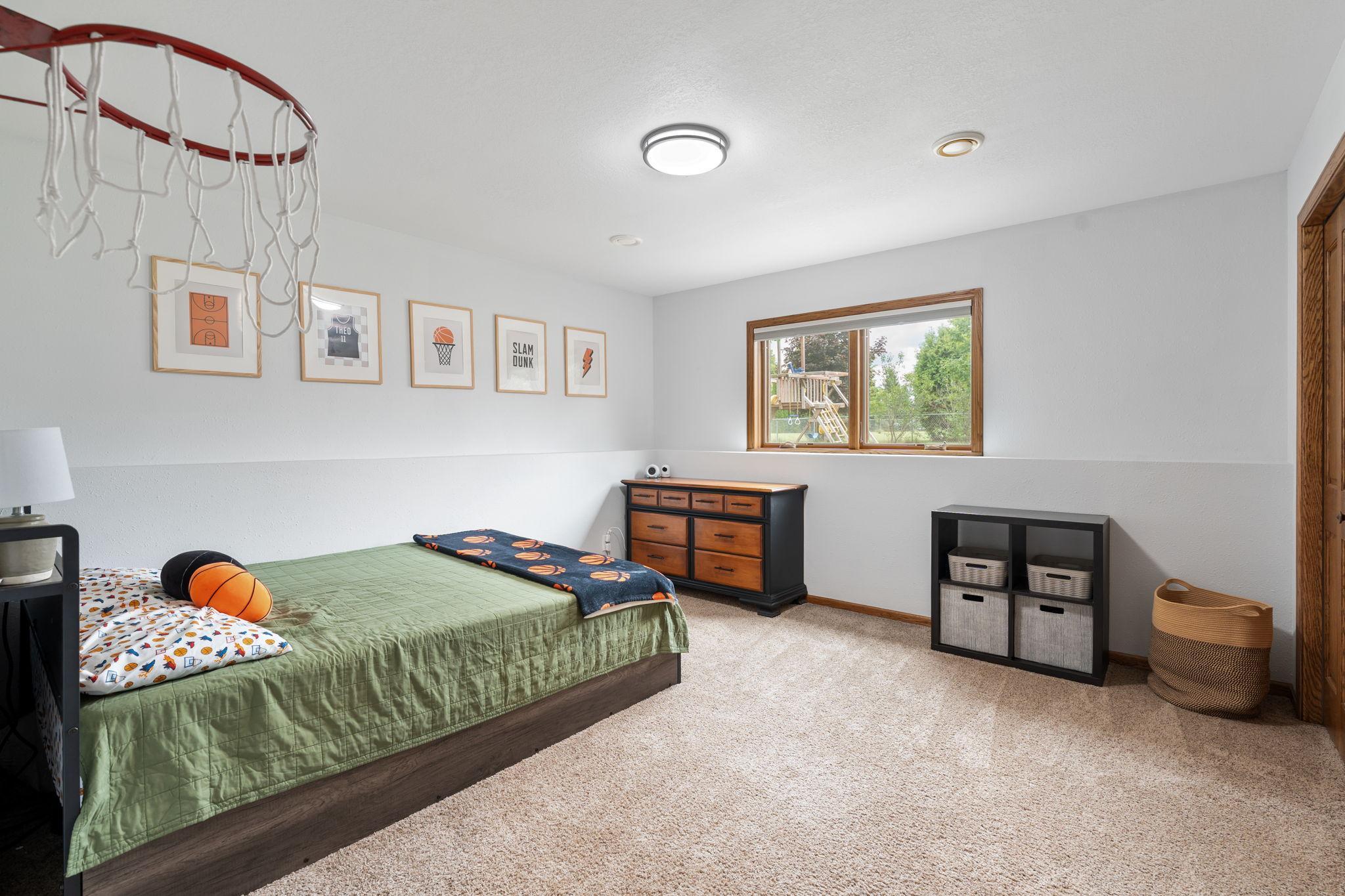 2575 Fox Hollow Lane