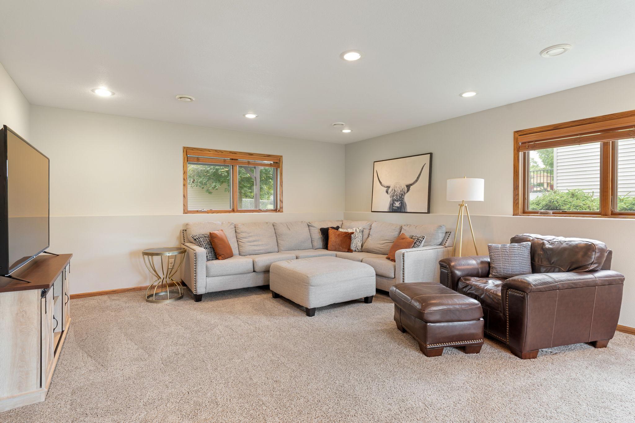 2575 Fox Hollow Lane