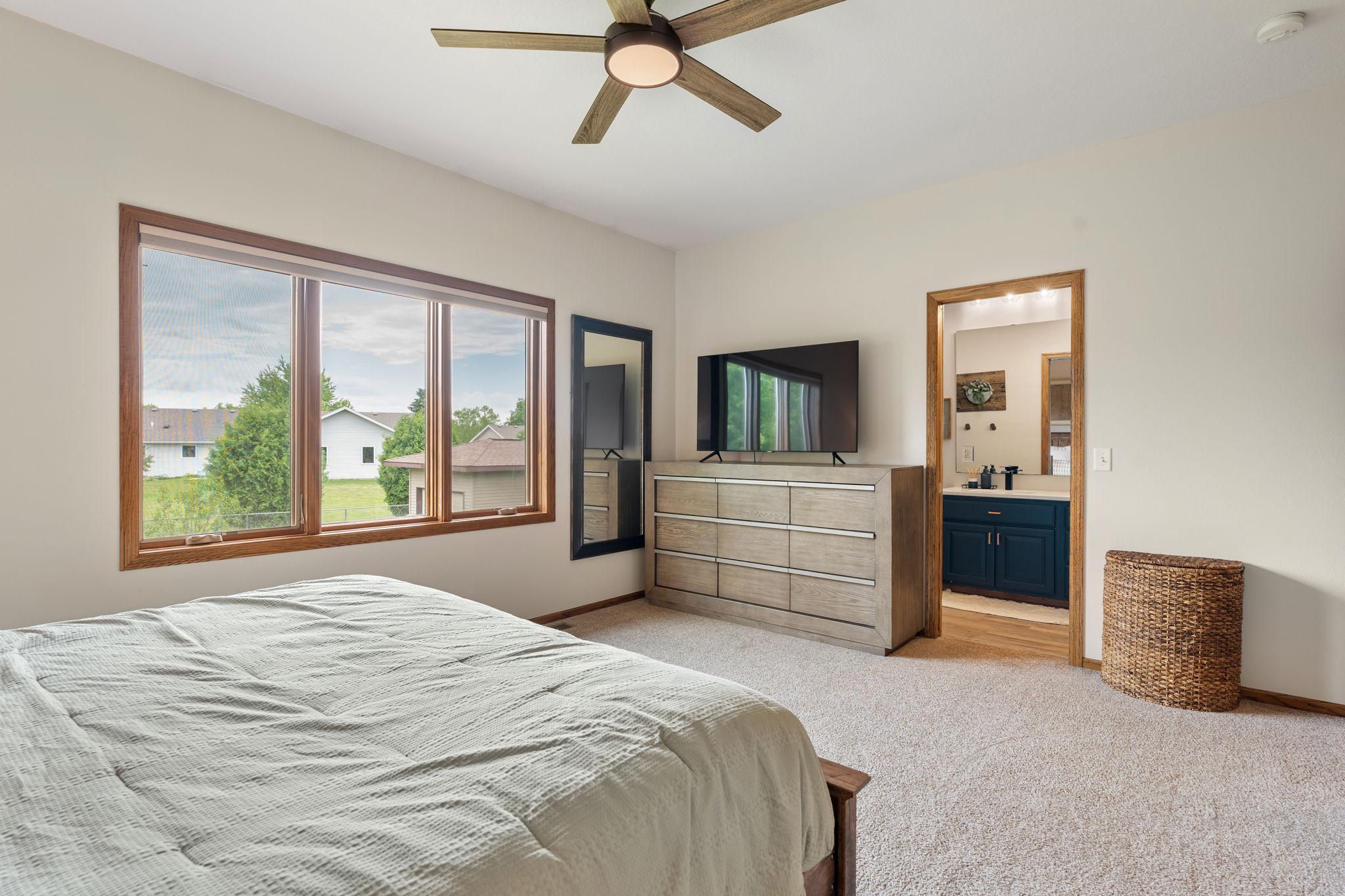 2575 Fox Hollow Lane