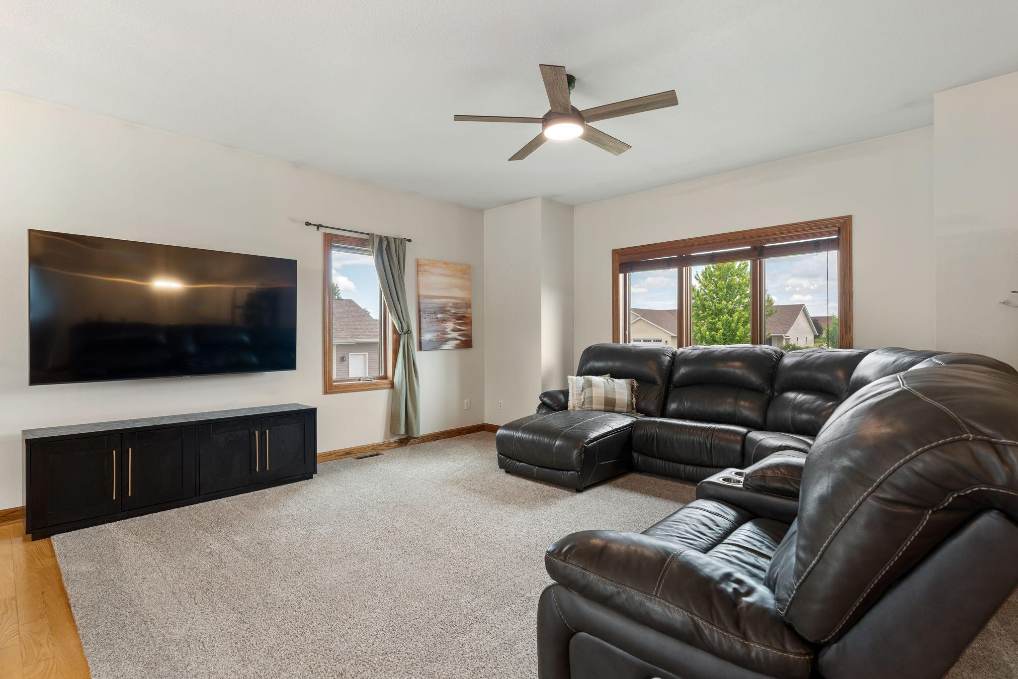 2575 Fox Hollow Lane