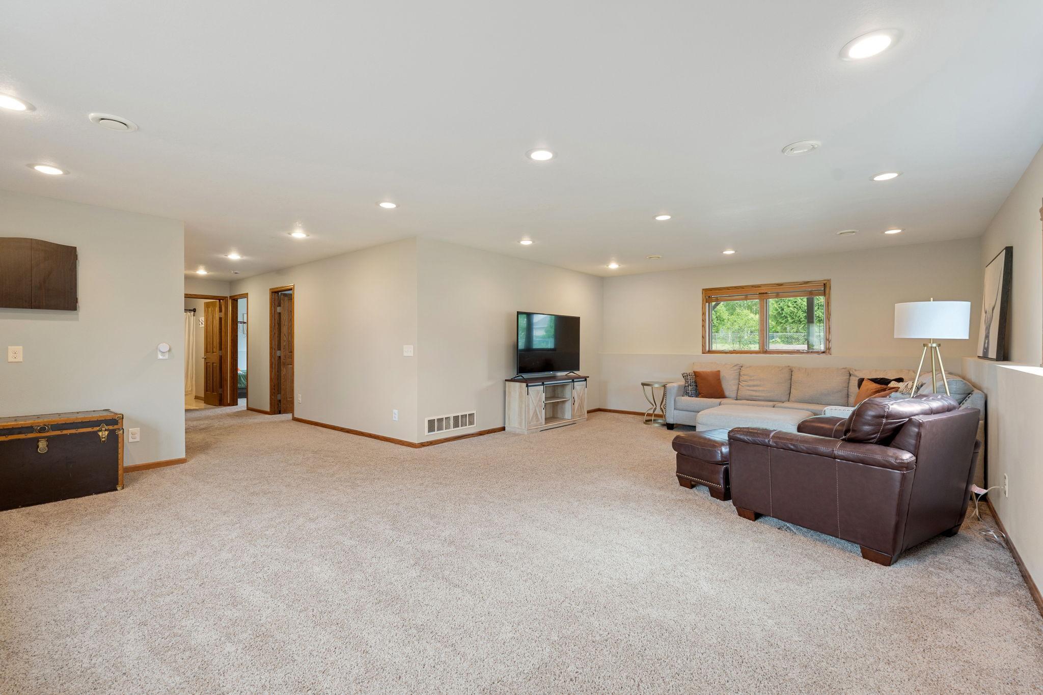 2575 Fox Hollow Lane