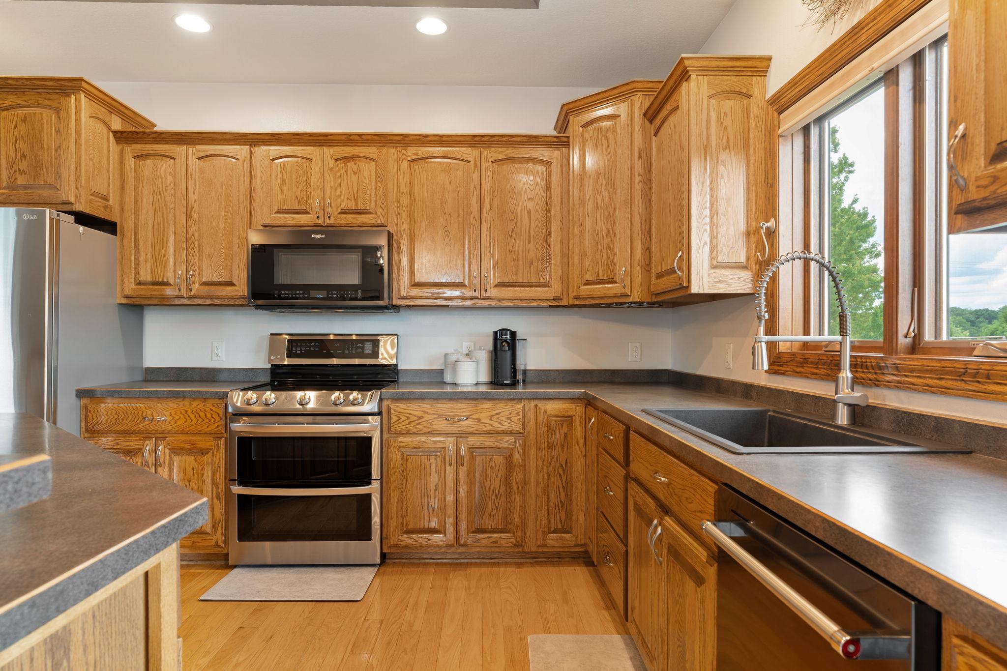 2575 Fox Hollow Lane