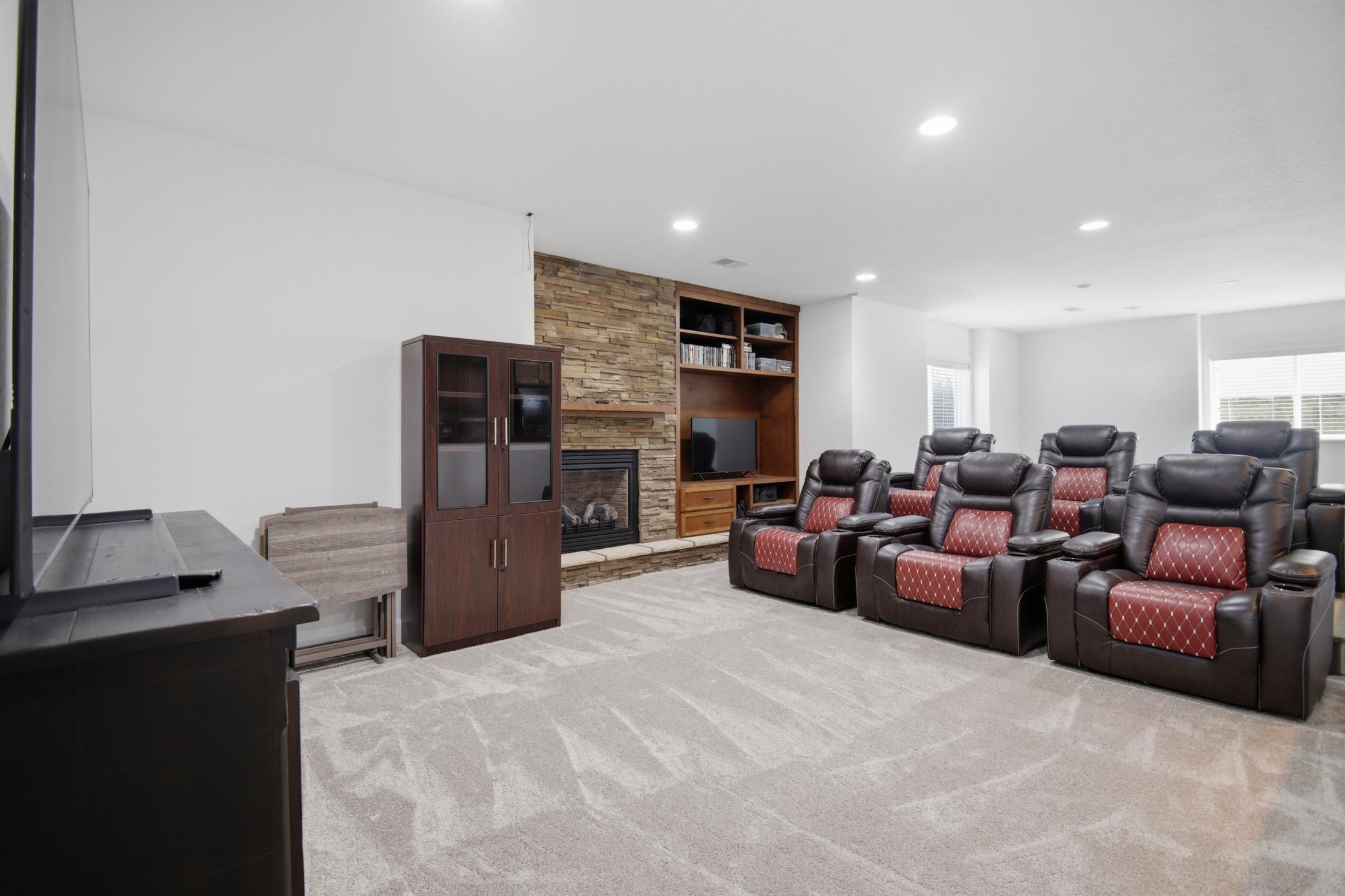 2405 Watertower Lane