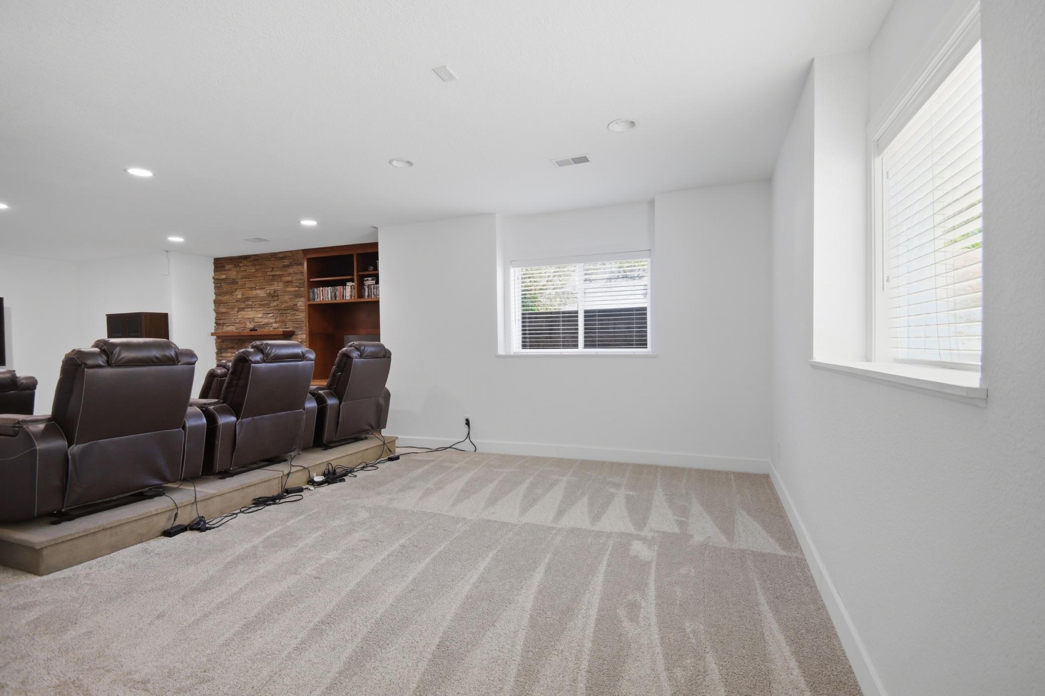 2405 Watertower Lane