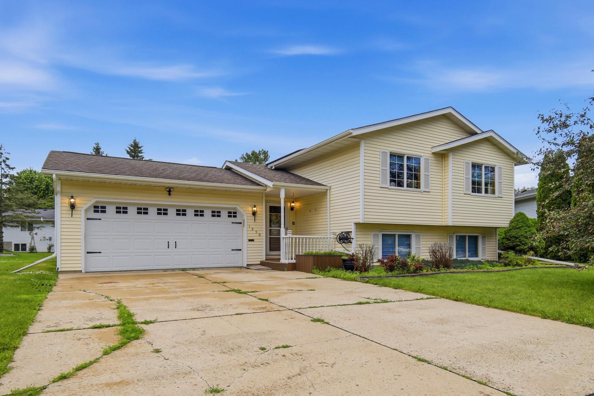 1950 Greenwood Drive