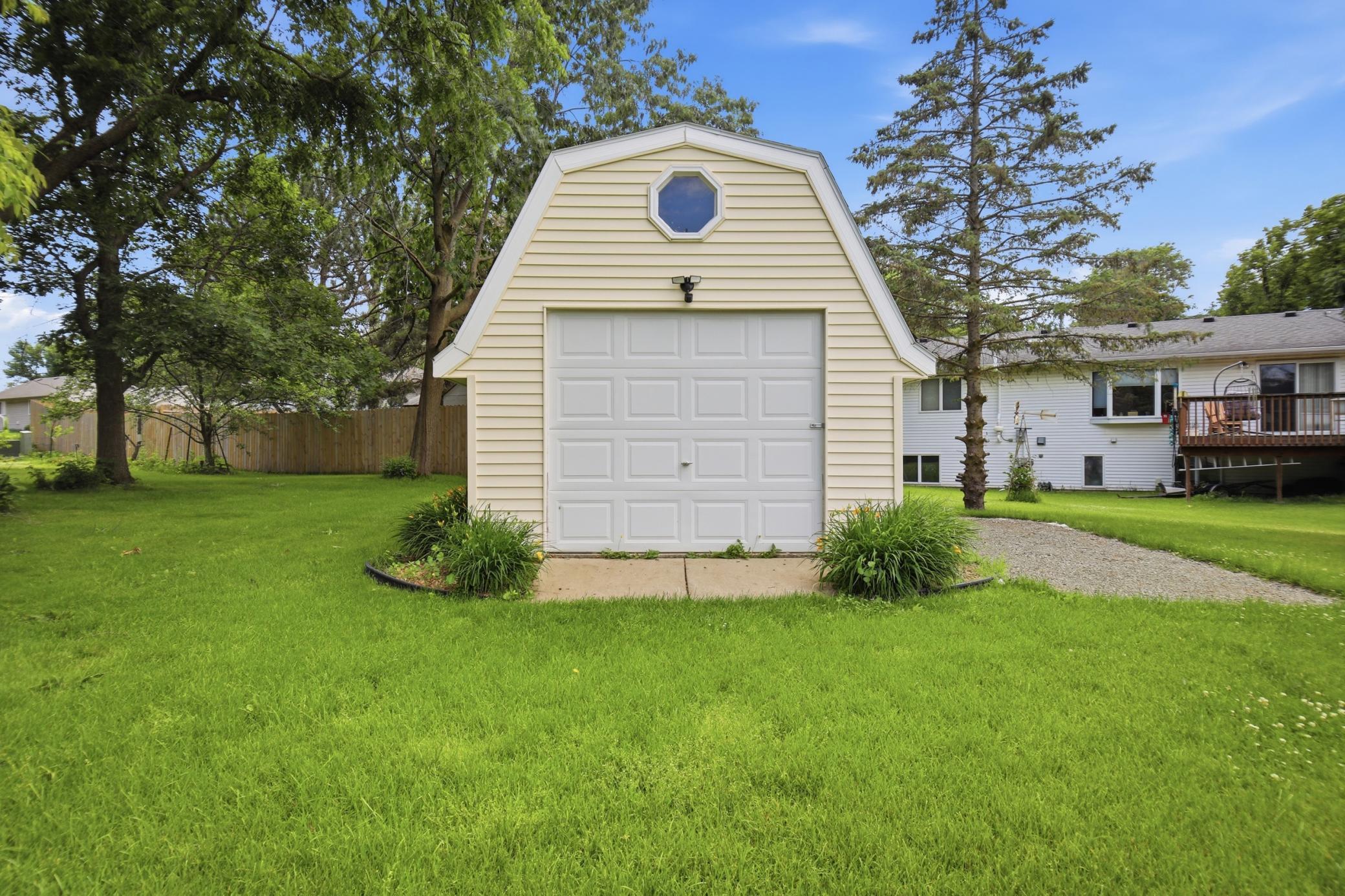 1950 Greenwood Drive