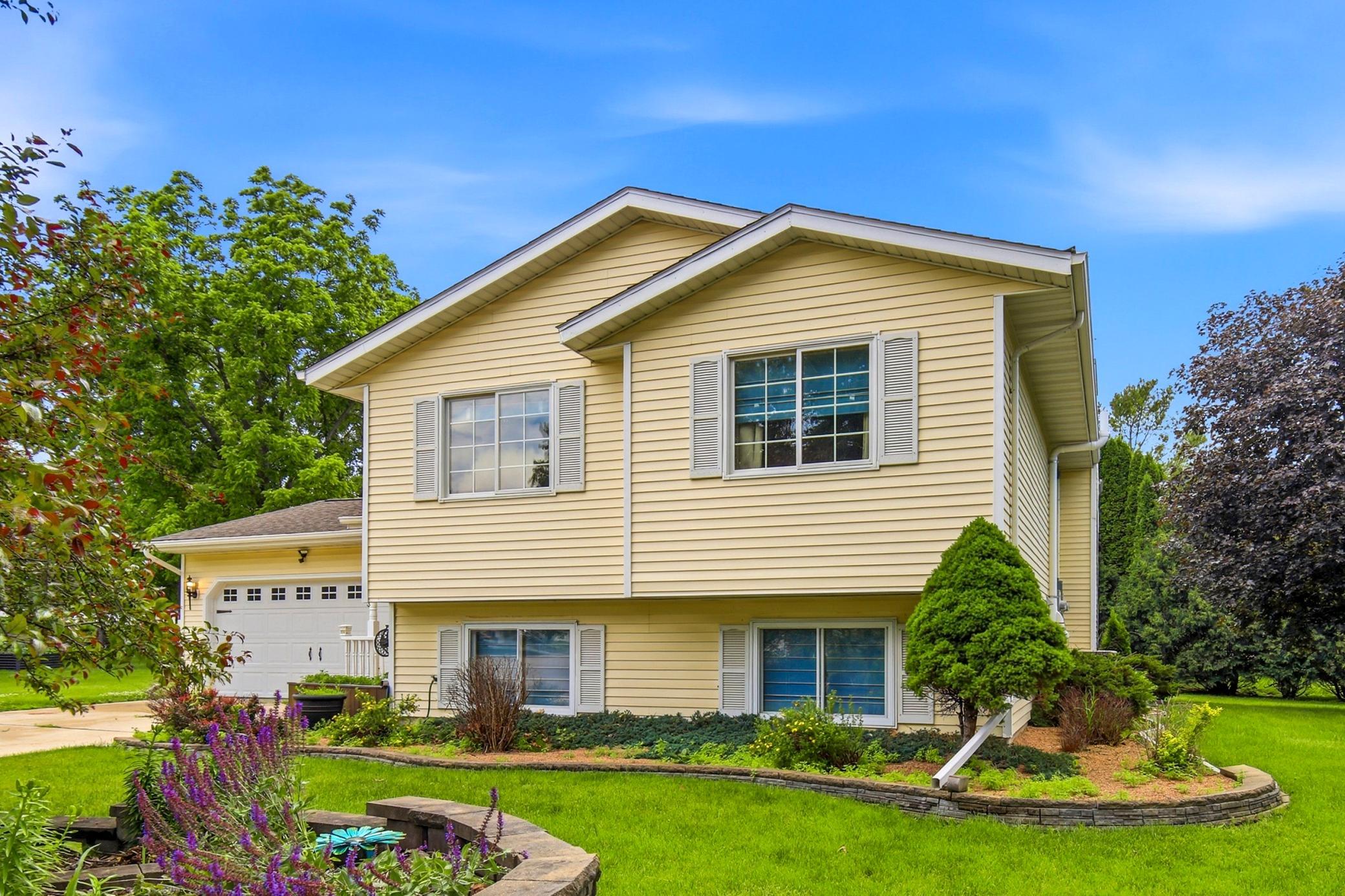 1950 Greenwood Drive