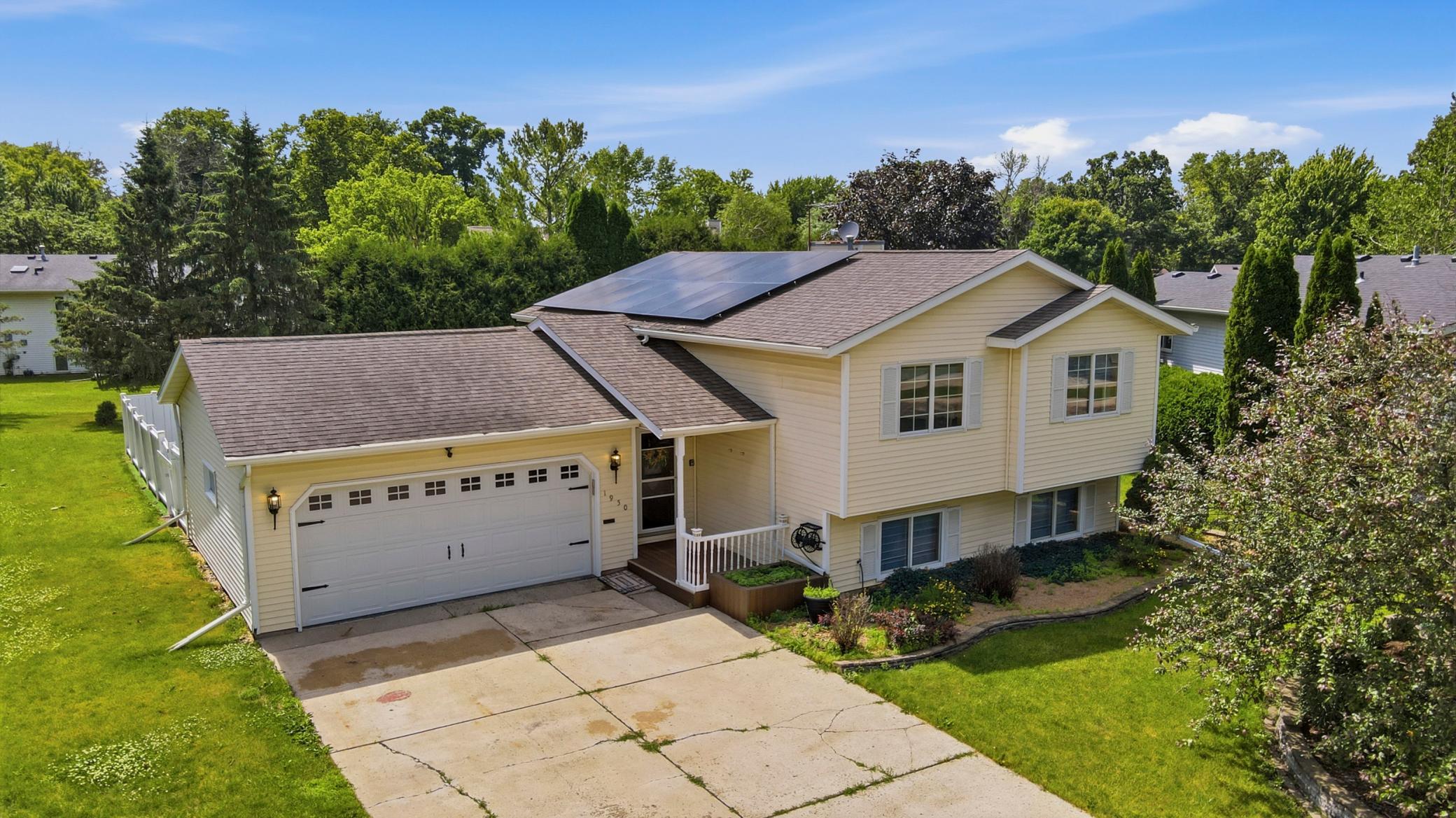 1950 Greenwood Drive