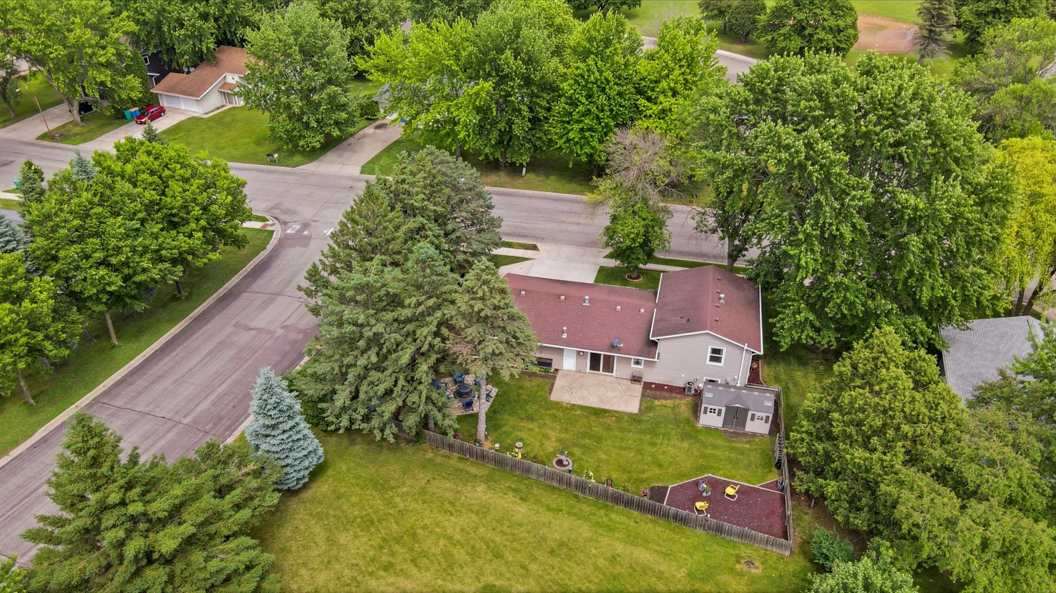 360 Allan Avenue