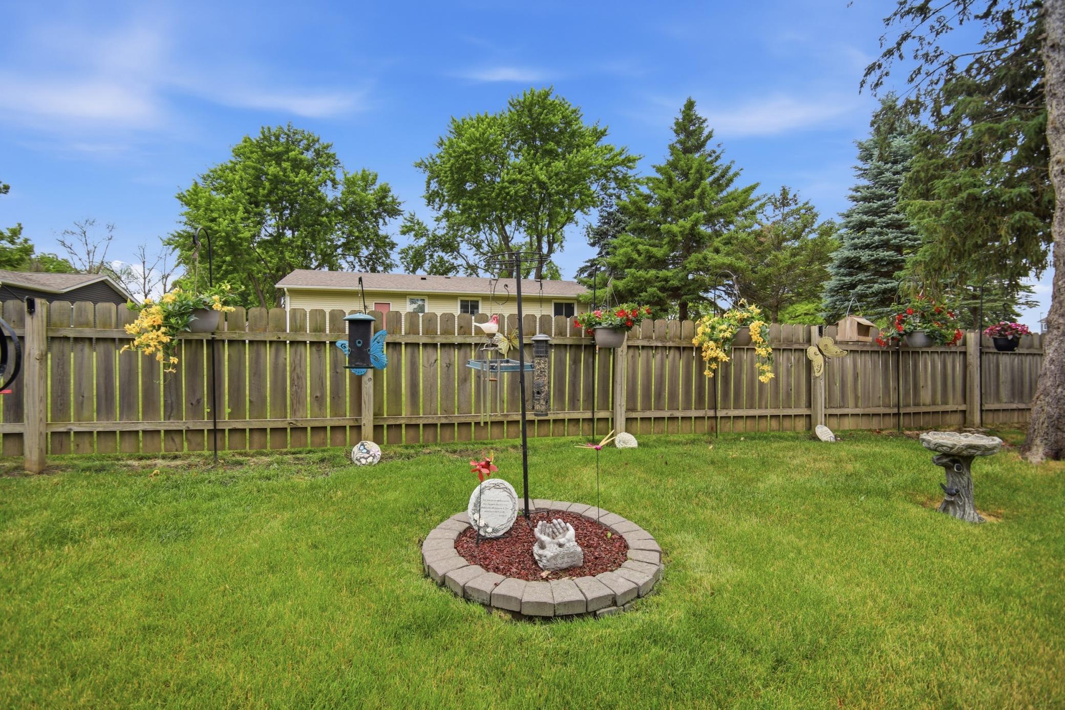 360 Allan Avenue
