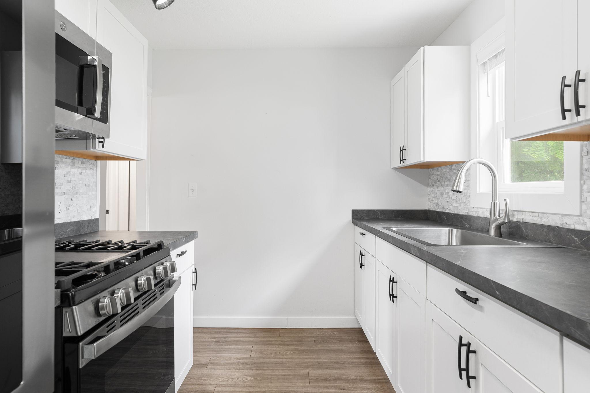 130 16th Street NE