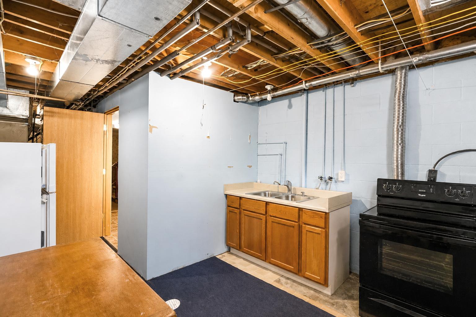 636 Pamela Place
