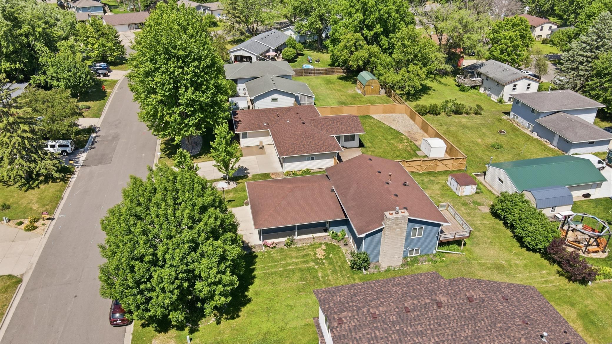 717 Colonial Circle