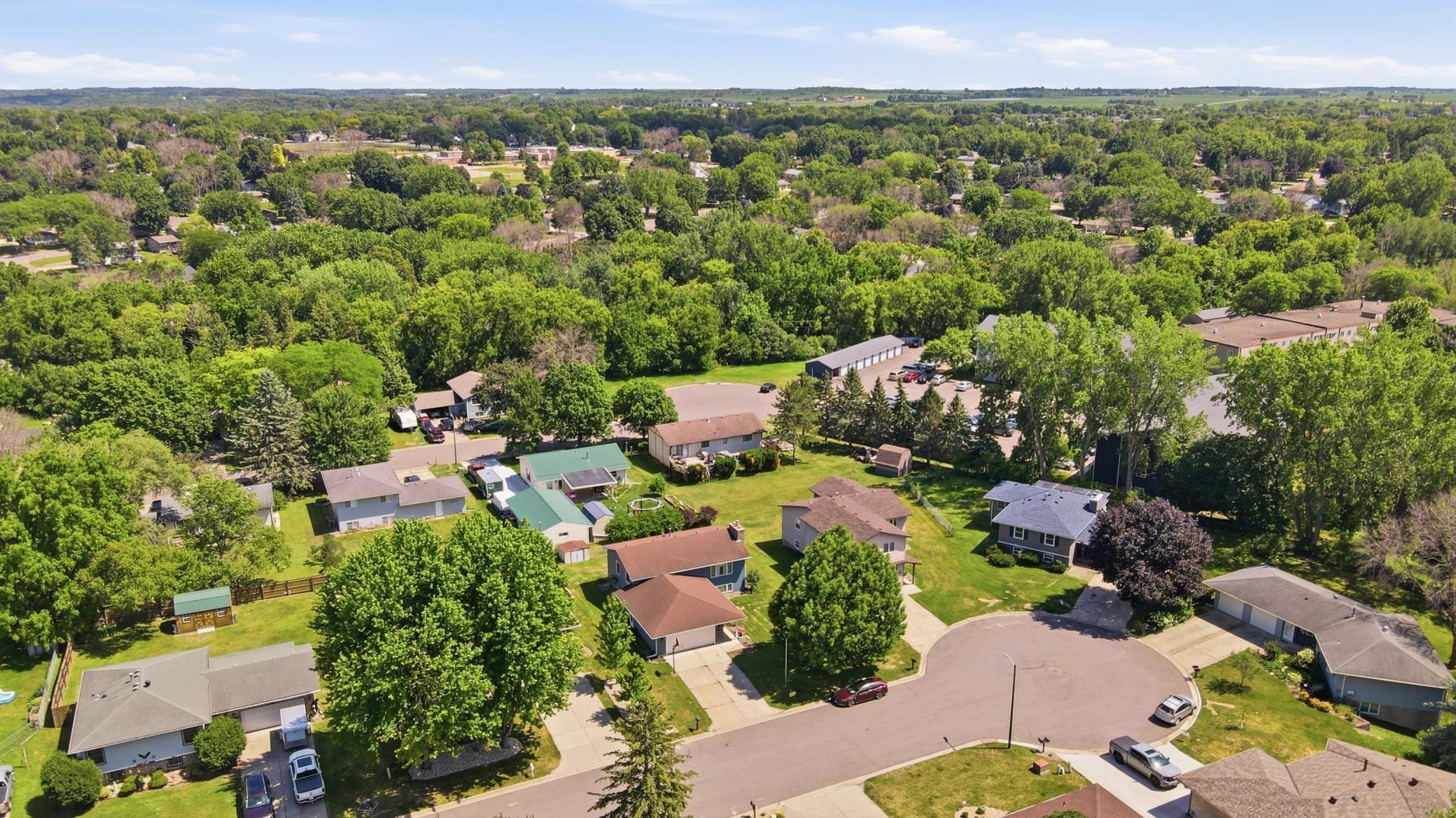 717 Colonial Circle